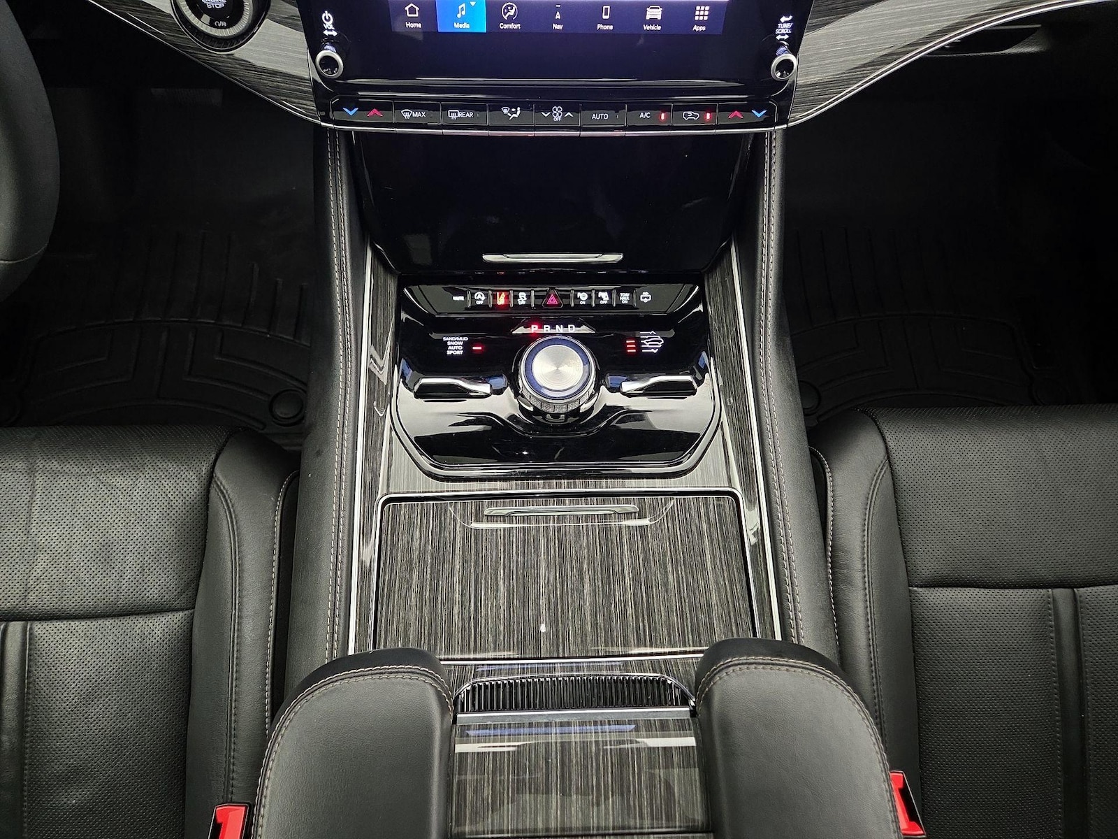 2022 Jeep Wagoneer Series II - Photo 19