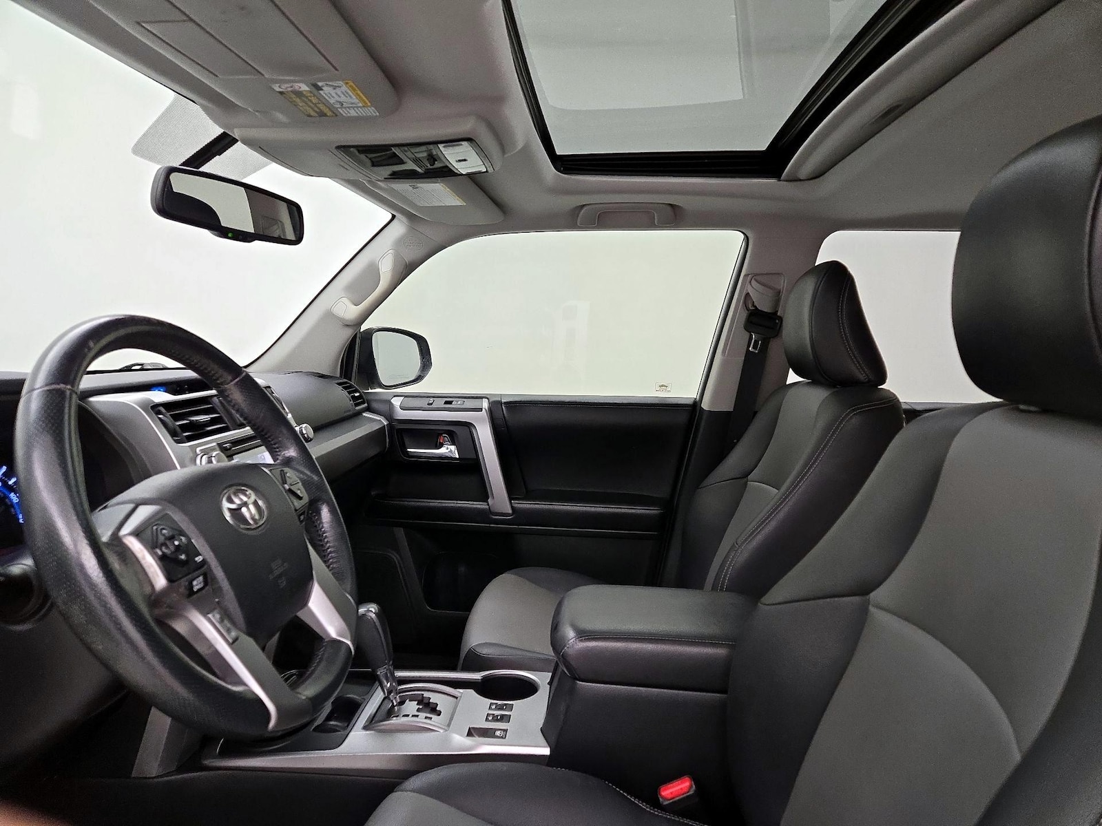 Sunroof(s) & Overhead Airbags