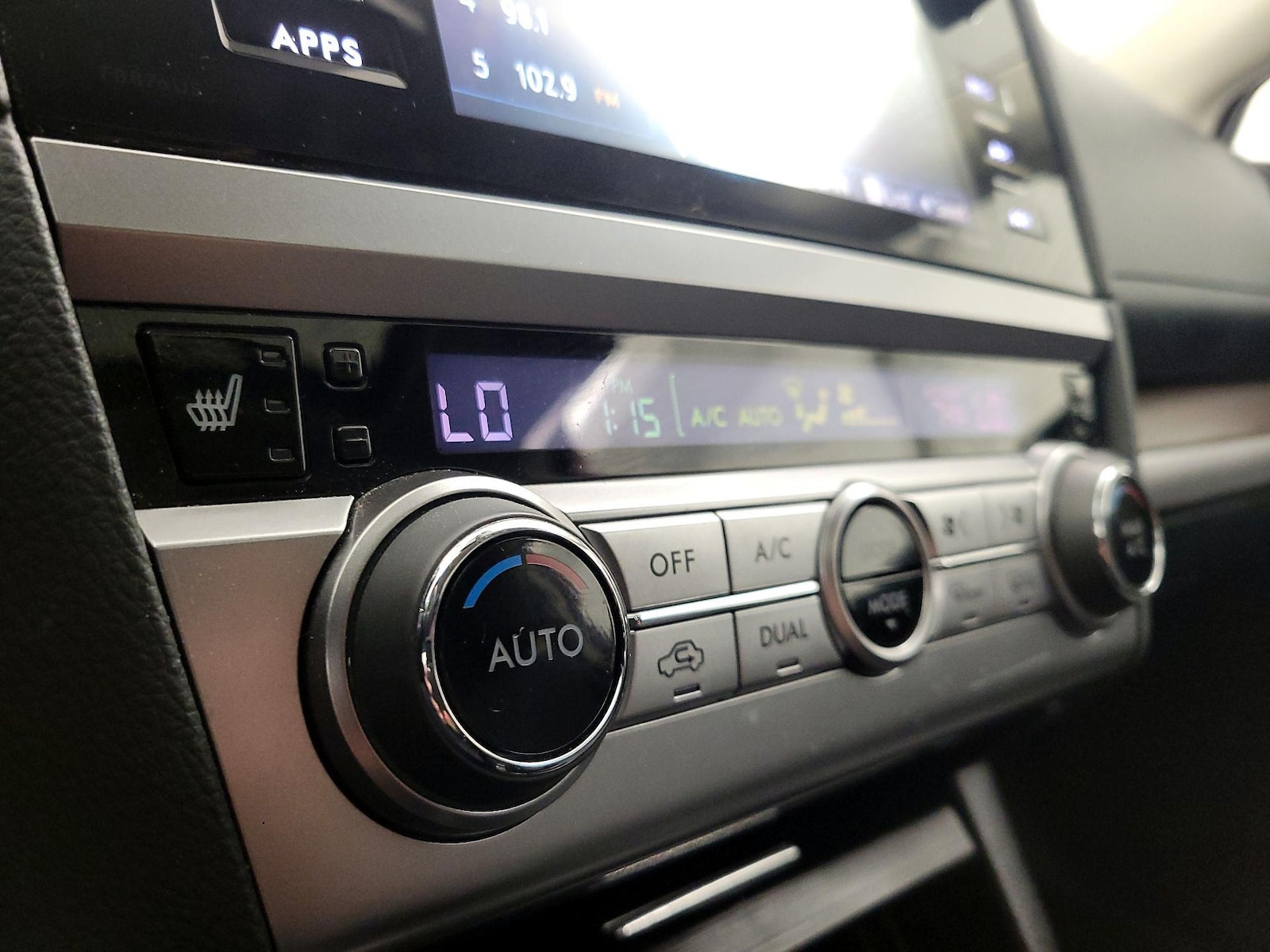 2017 Subaru Outback Limited - Photo 18