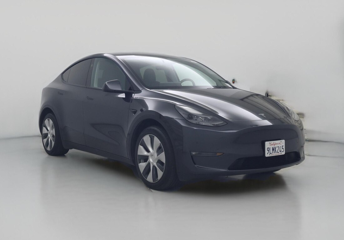 2024 Tesla Model Y Long Range All-Wheel Drive in Gray — CarMax photo