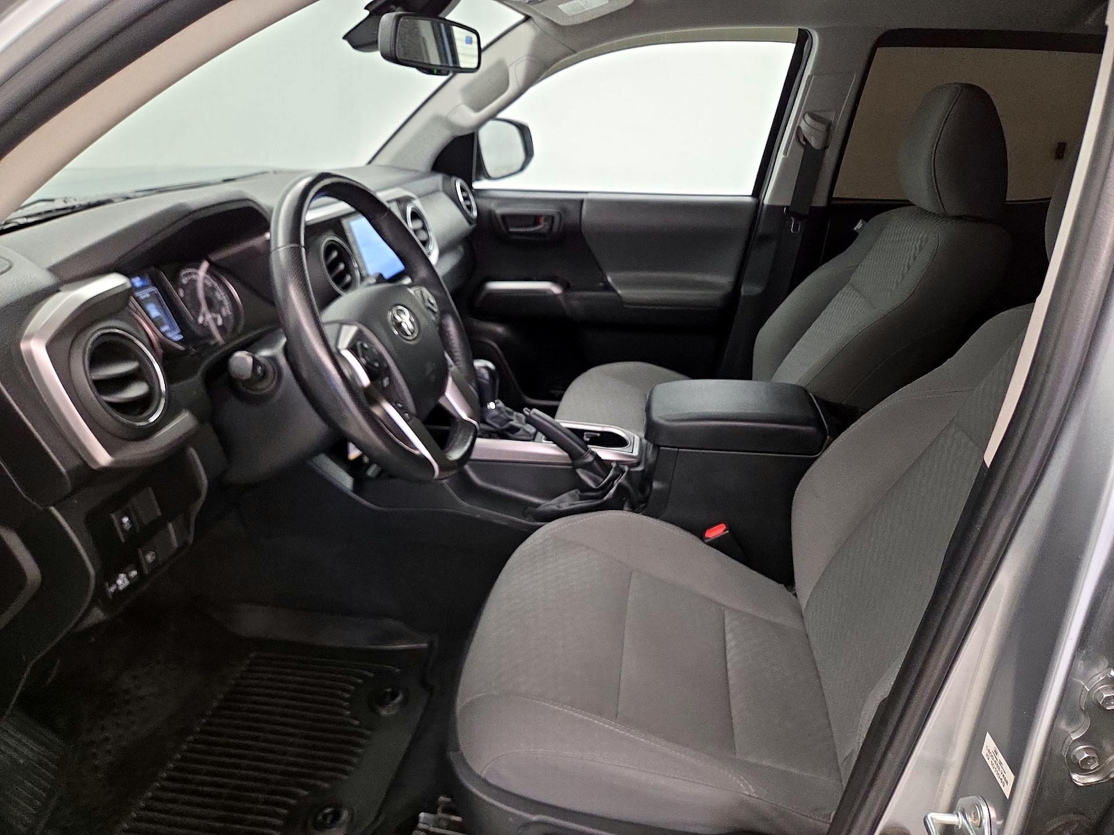 Power Seat(s) & Side Airbags