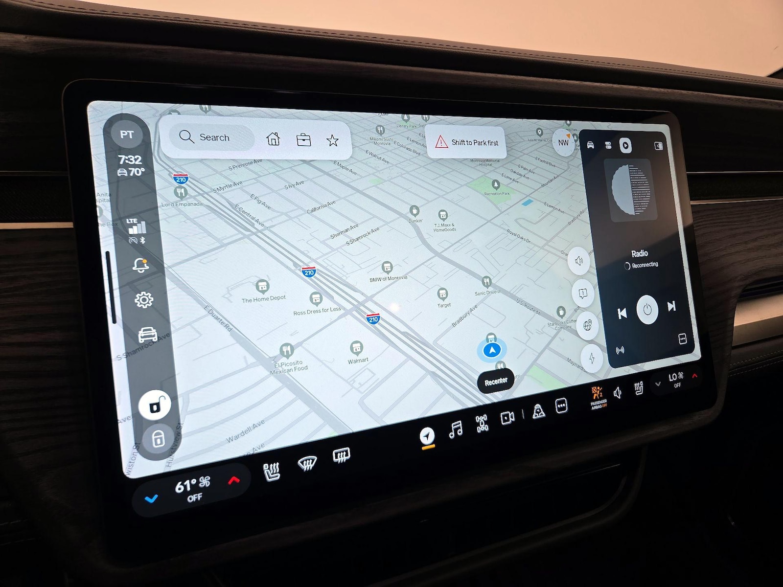 2023 Rivian R1S Adventure - Photo 14