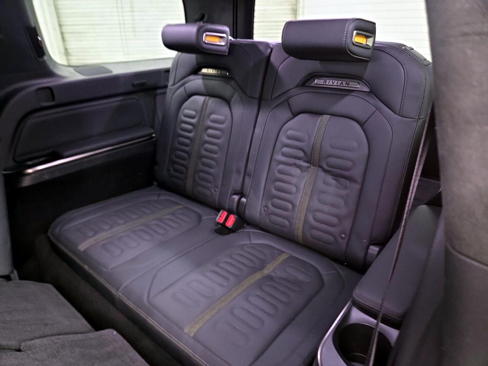 2023 Rivian R1S Adventure - Photo 20