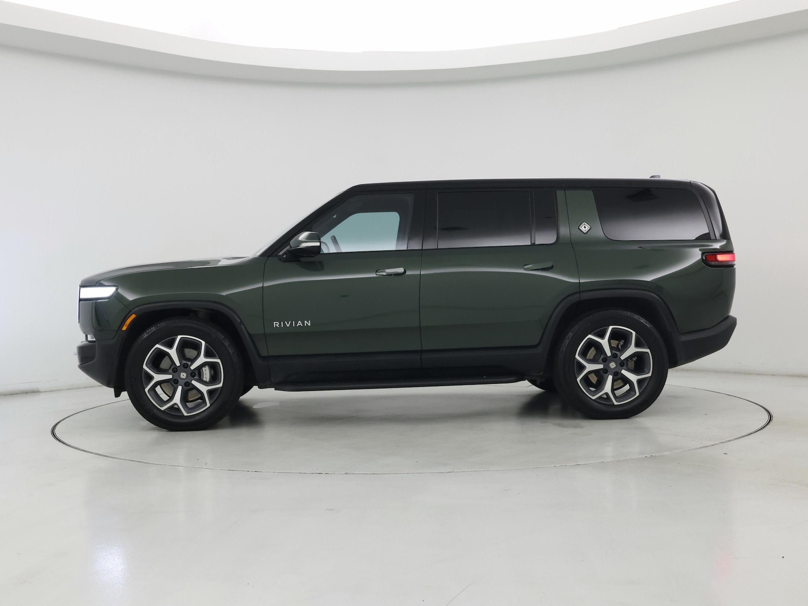 2023 Rivian R1S Adventure - Photo 4