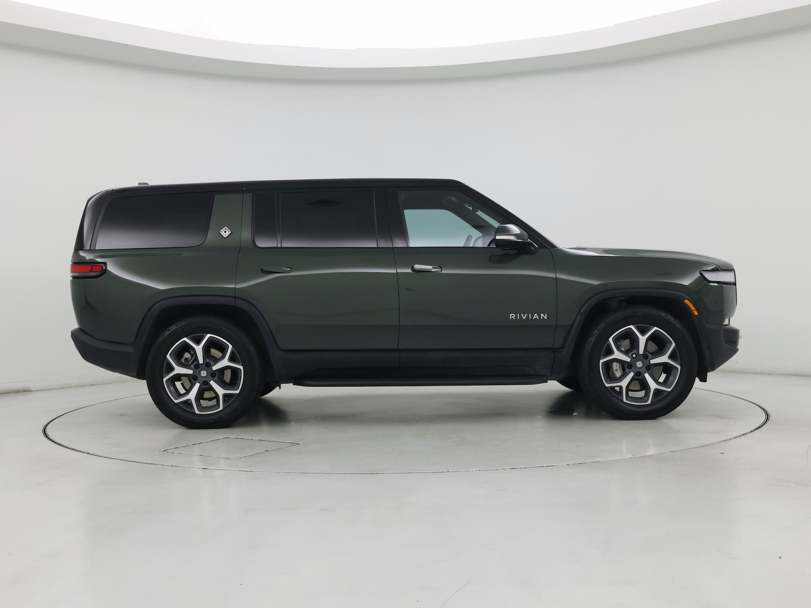 2023 Rivian R1S Adventure - Photo 8