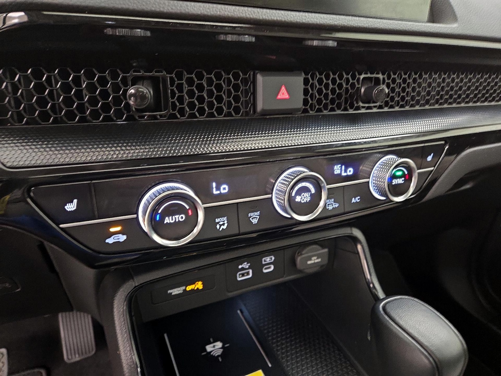 2024 Honda CR-V EX-L - Photo 17
