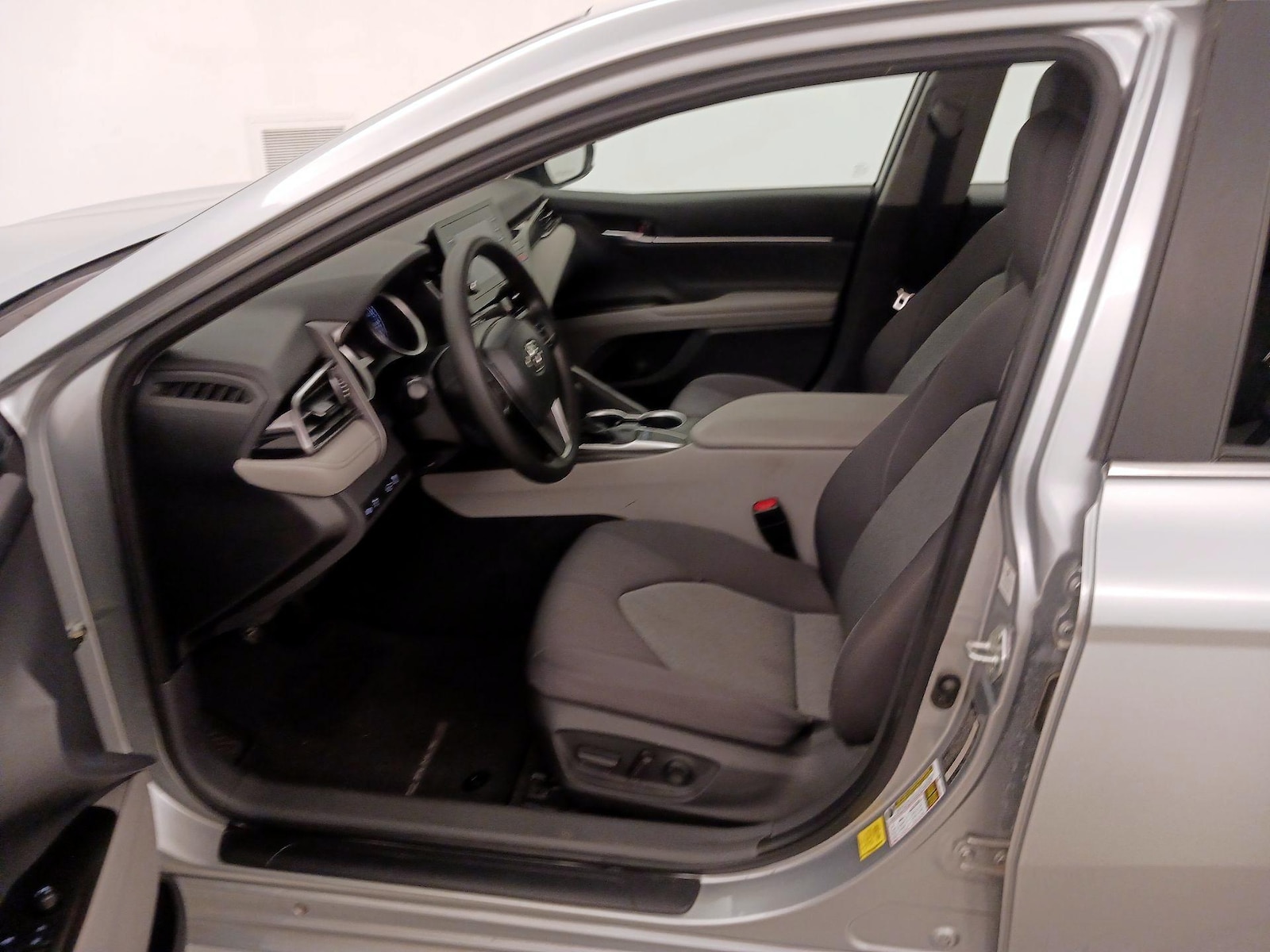 Power Seat(s) & Side Airbags