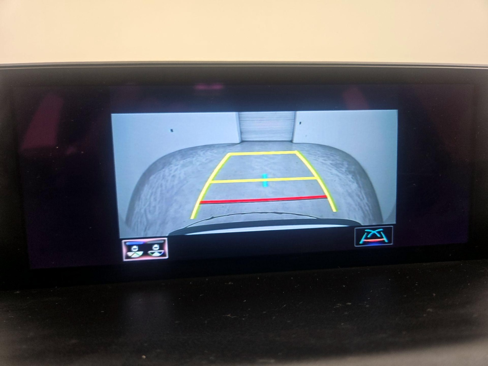 2020 Lexus NX 300 - Photo 16