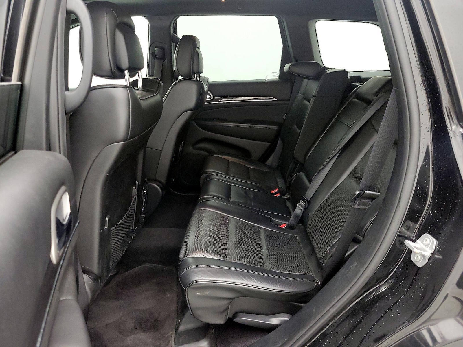 2018 Jeep Grand Cherokee Overland - Photo 22