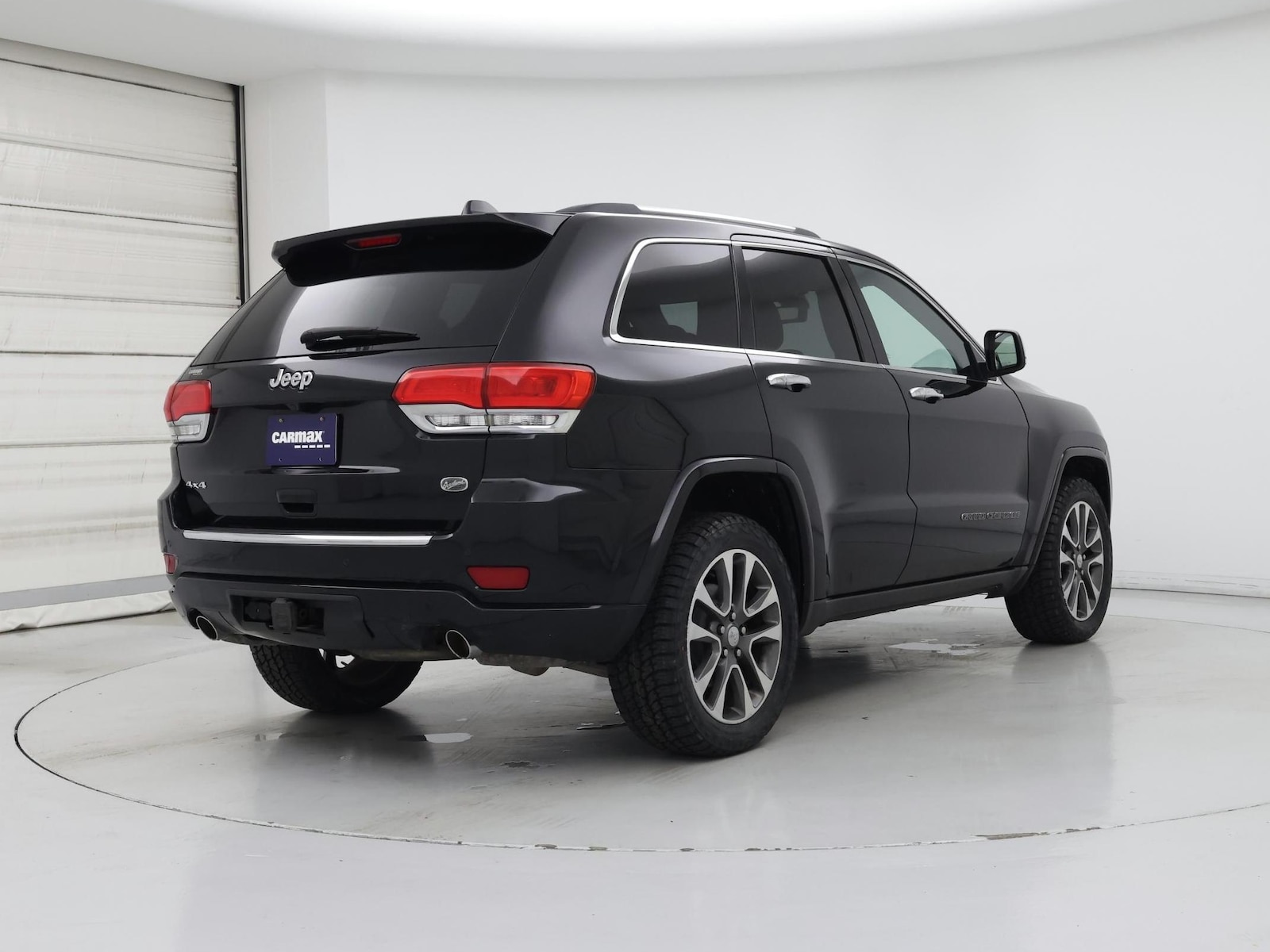 2018 Jeep Grand Cherokee Overland - Photo 9