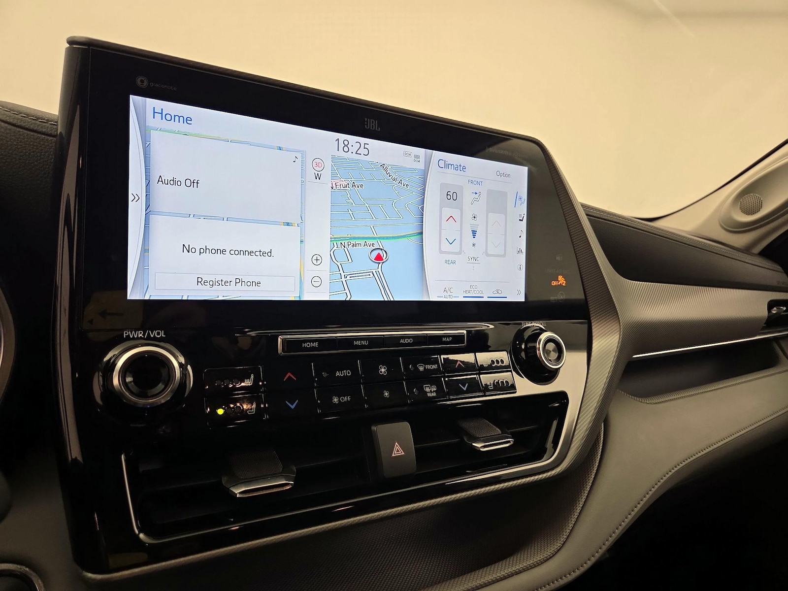 2022 Toyota Highlander Platinum - Photo 18