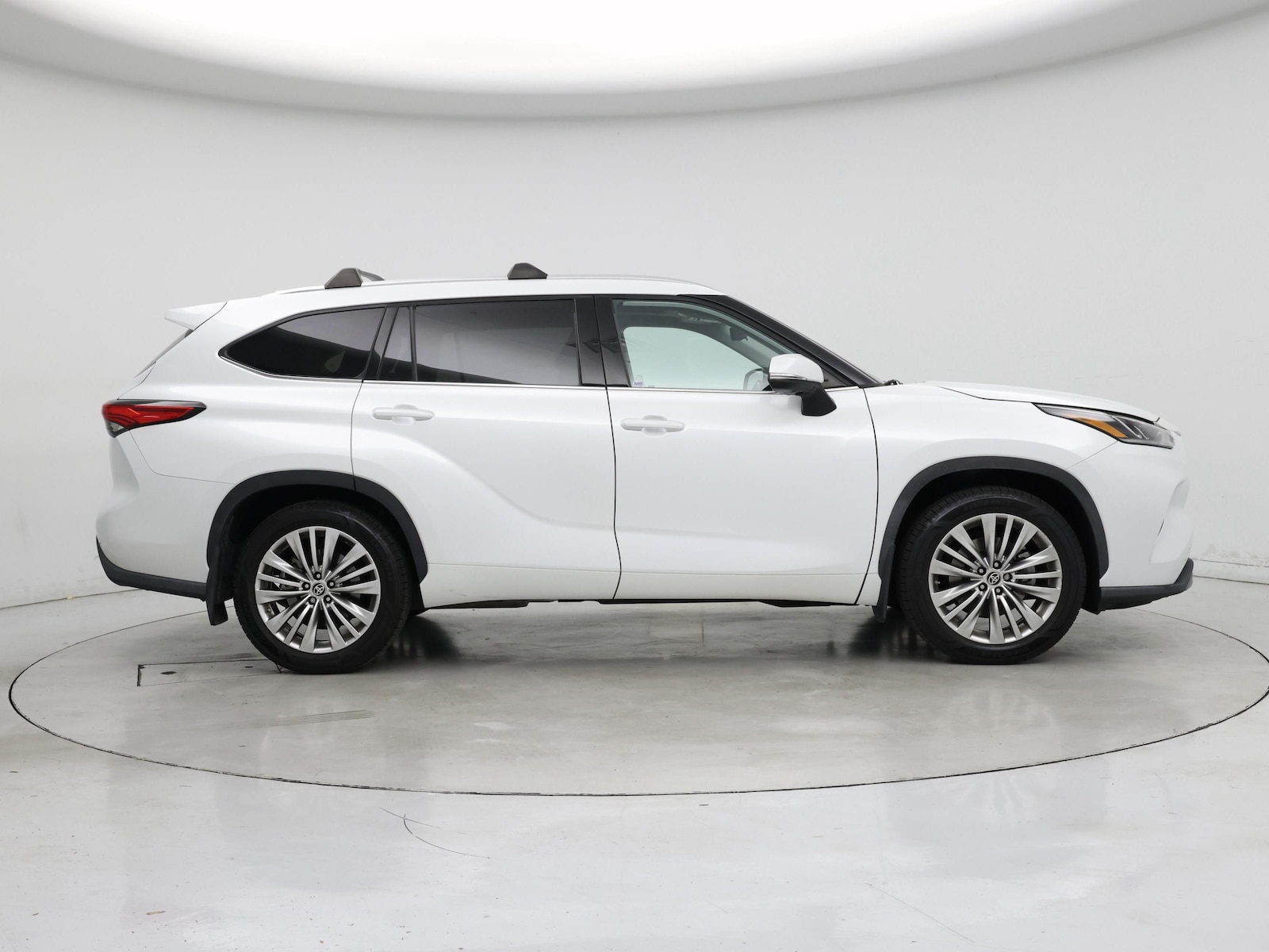2022 Toyota Highlander Platinum - Photo 8
