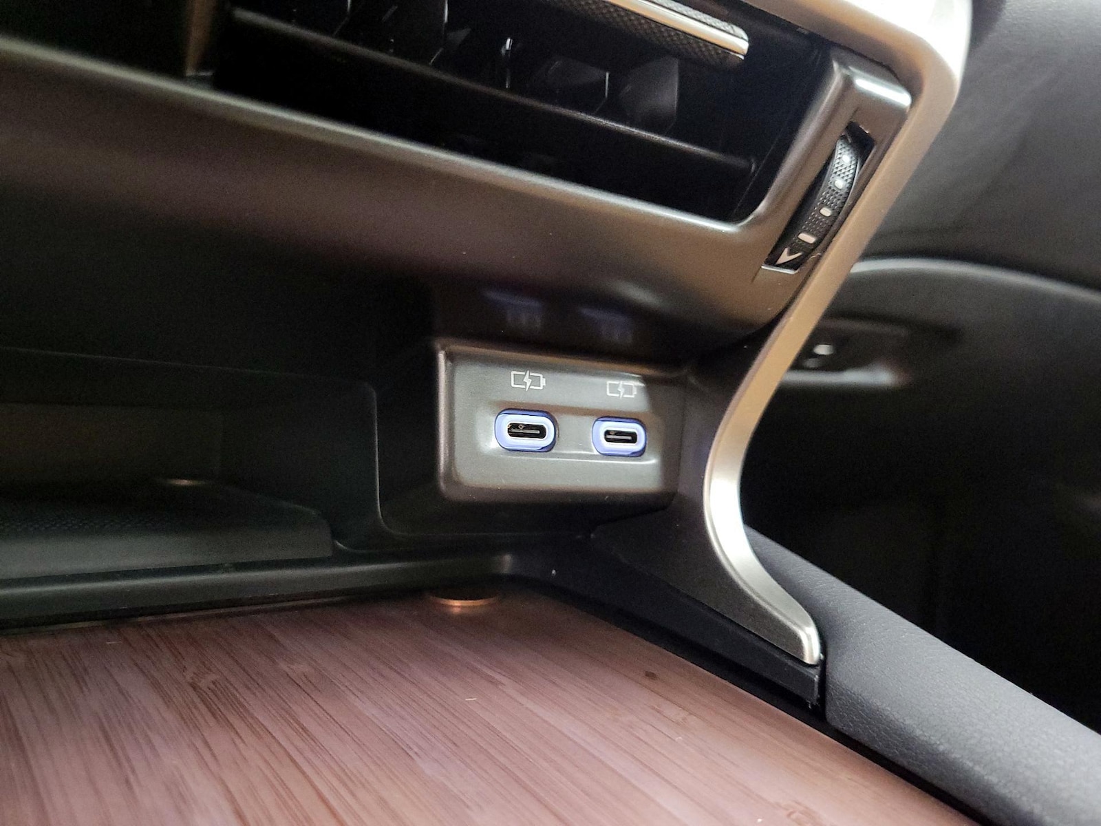 2023 Lexus RX 350 - Photo 19