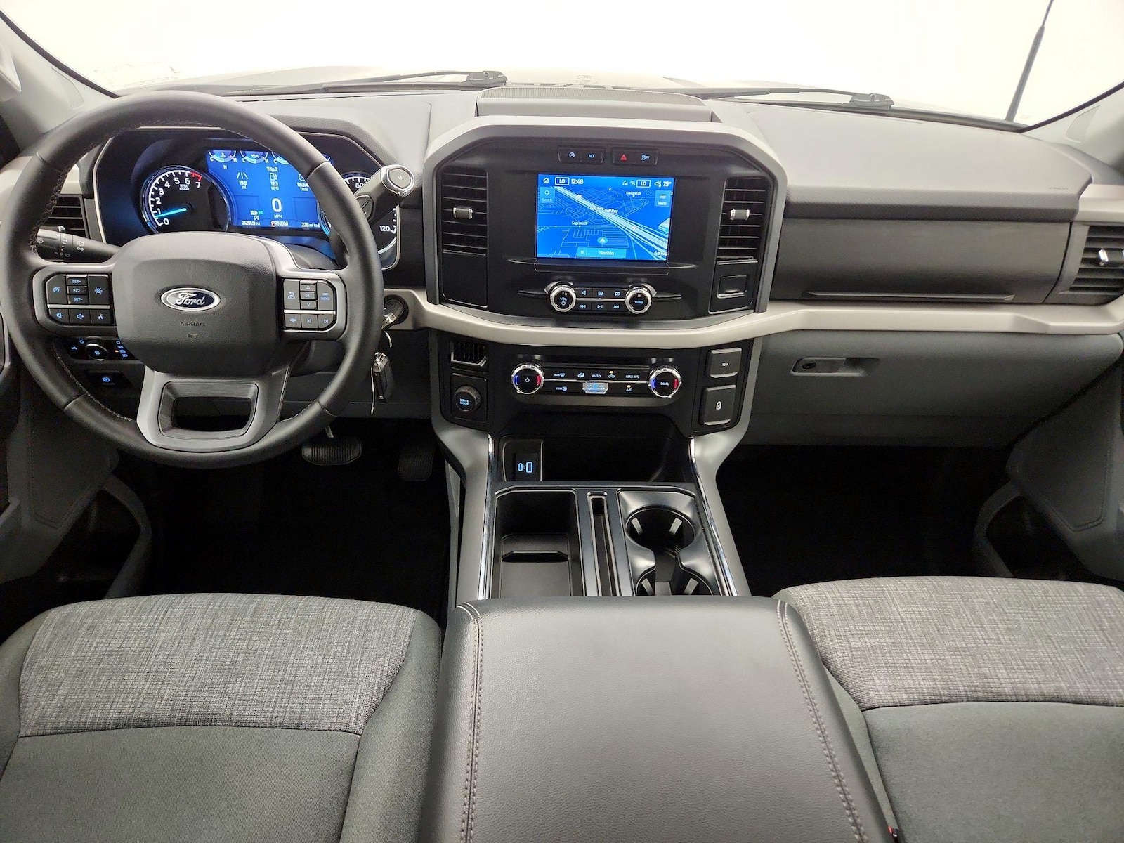 2023 Ford F-150 XLT - Photo 10