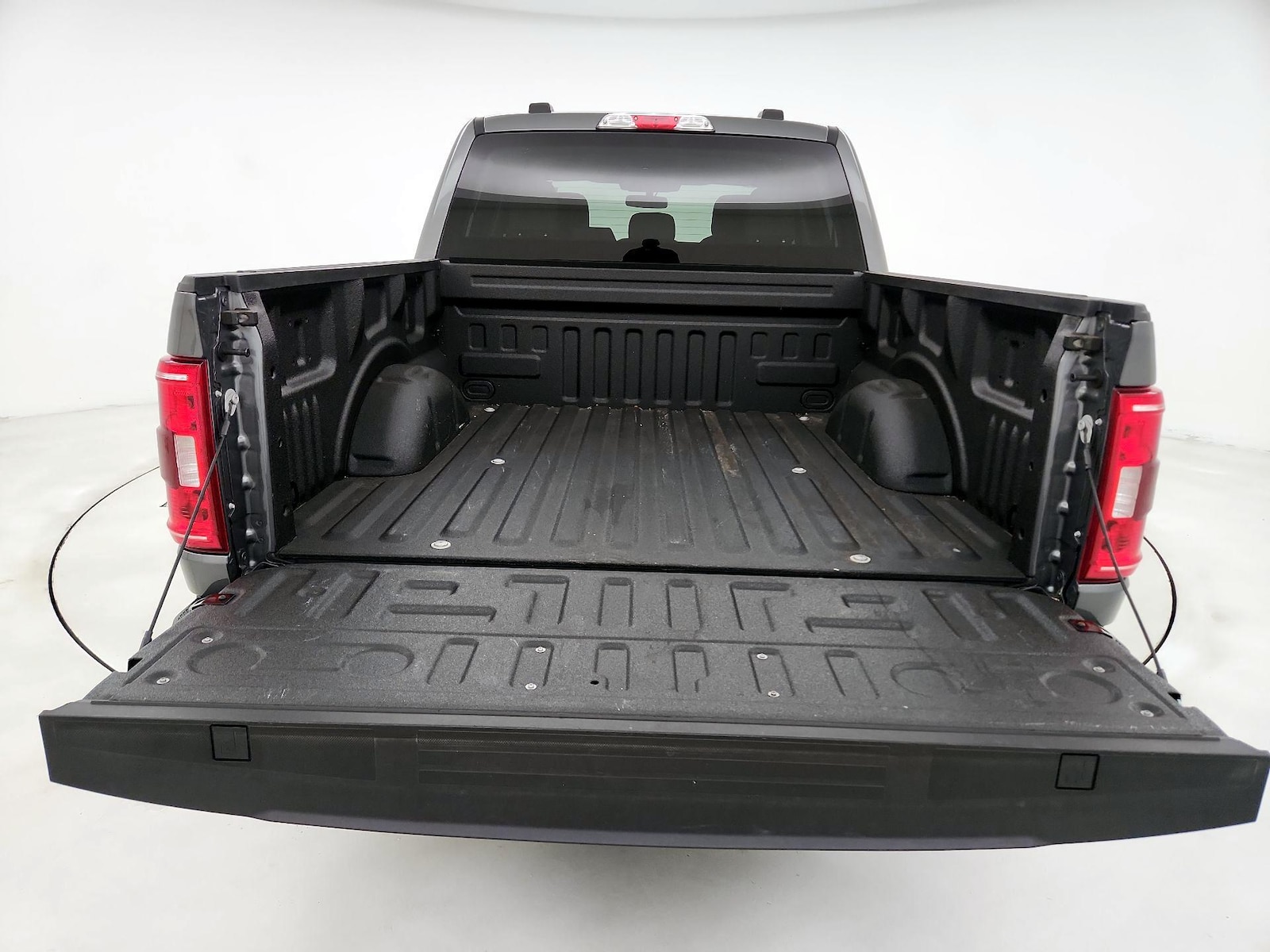 2023 Ford F-150 XLT - Photo 22