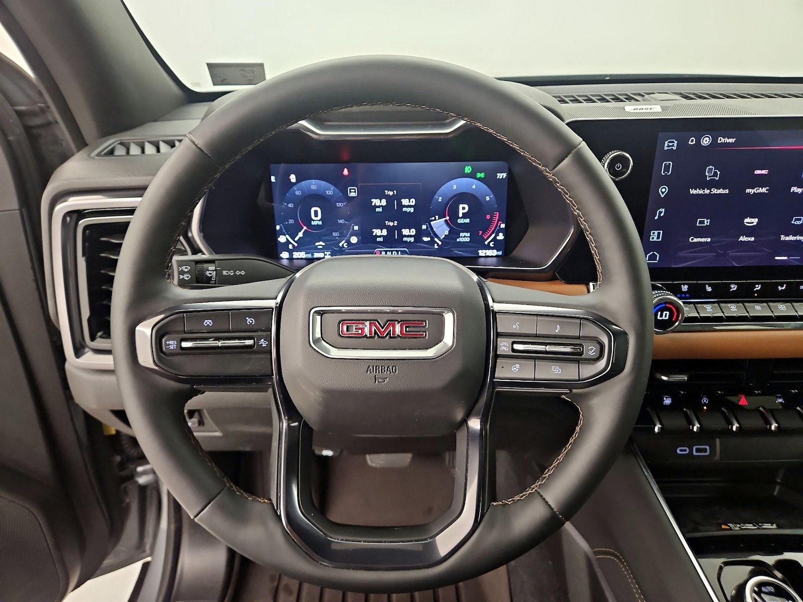 2025 GMC Canyon AT4 - Photo 11