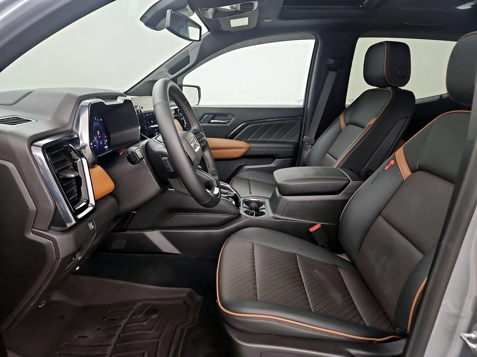 2025 GMC Canyon AT4 - Photo 12