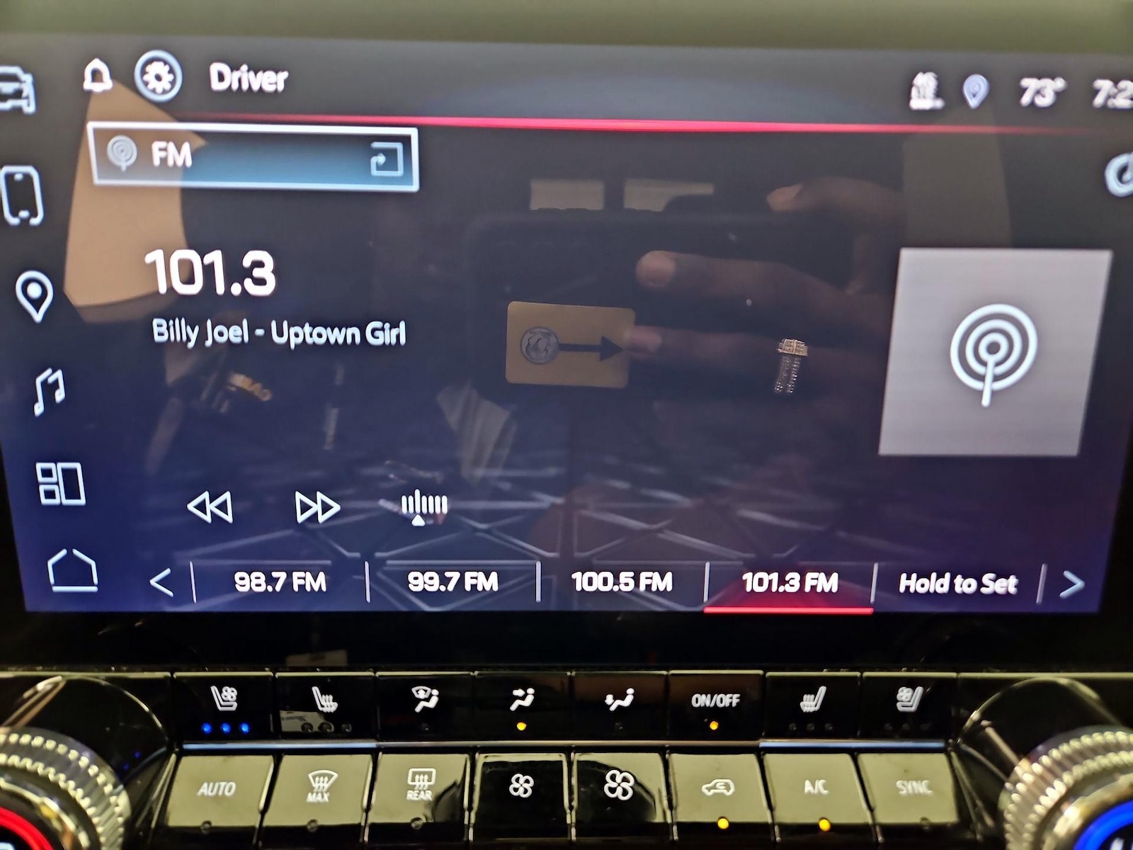 2025 GMC Canyon AT4 - Photo 17
