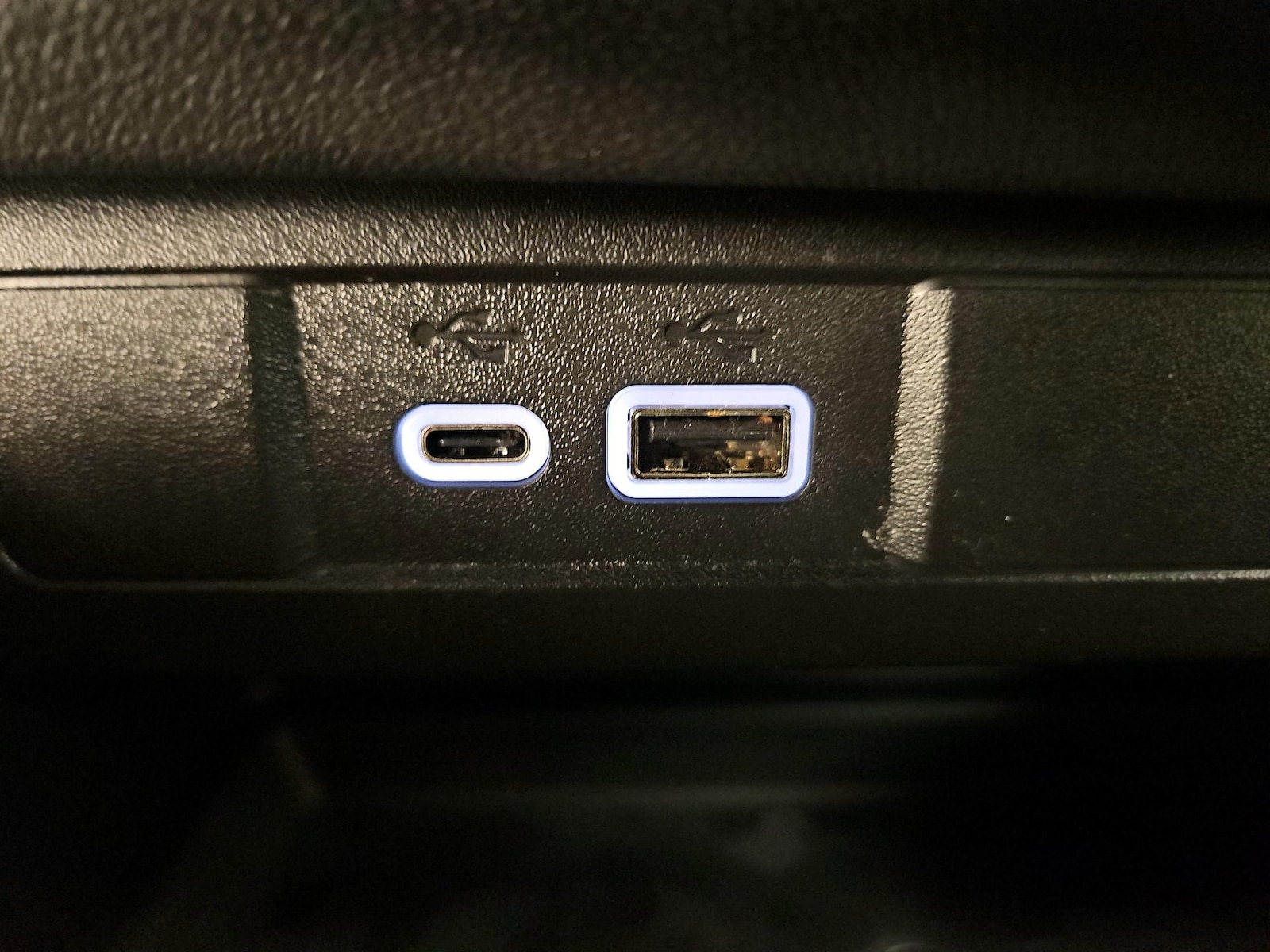 2025 GMC Canyon AT4 - Photo 20