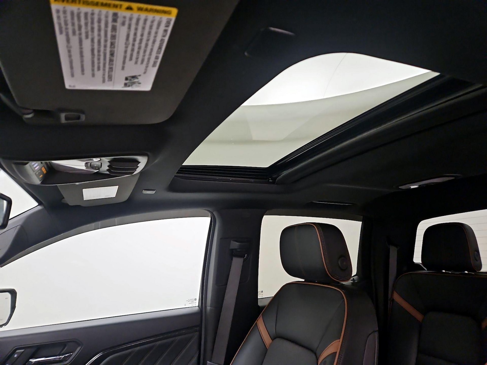 2025 GMC Canyon AT4 - Photo 21
