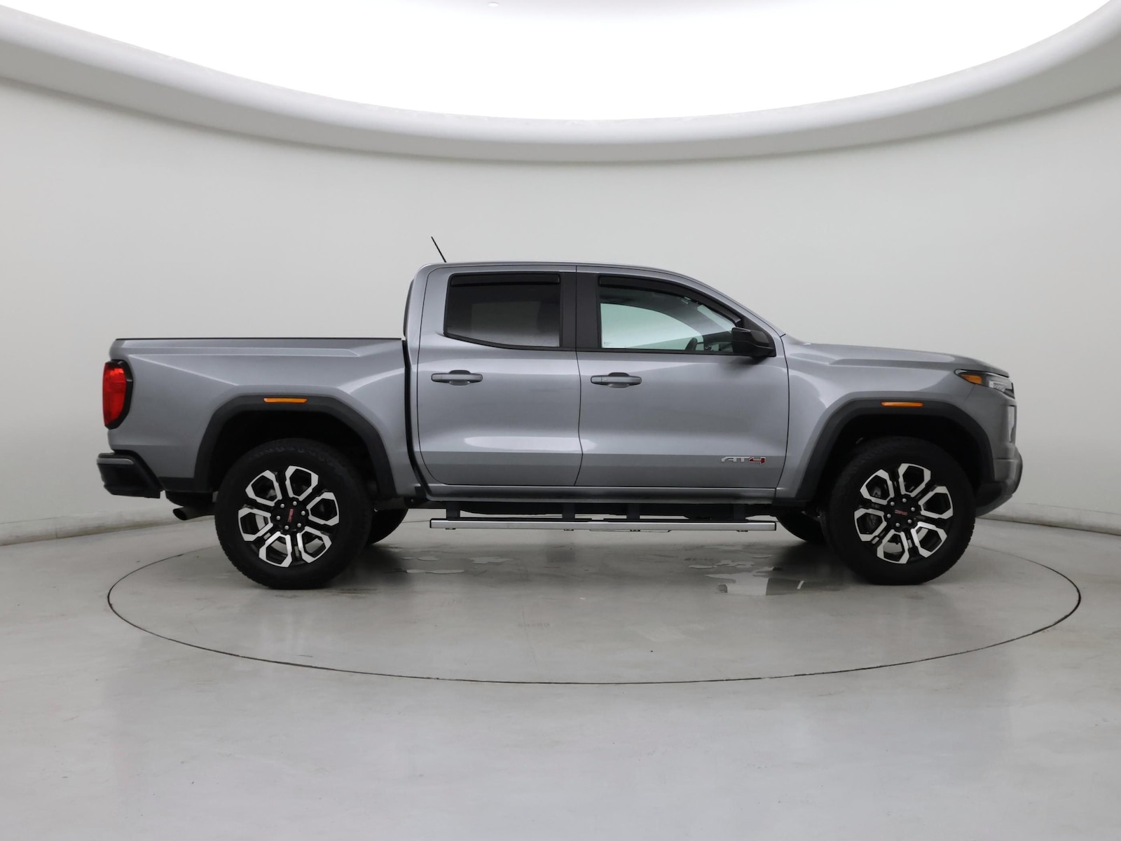 2025 GMC Canyon AT4 - Photo 8