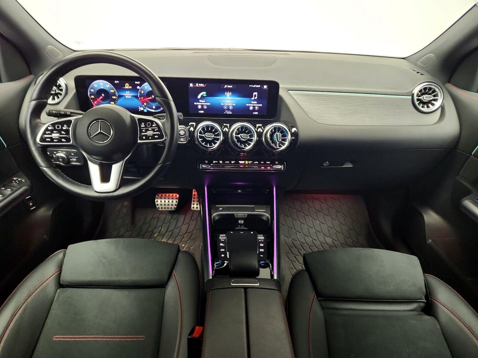 Apple CarPlay® & Android Auto™