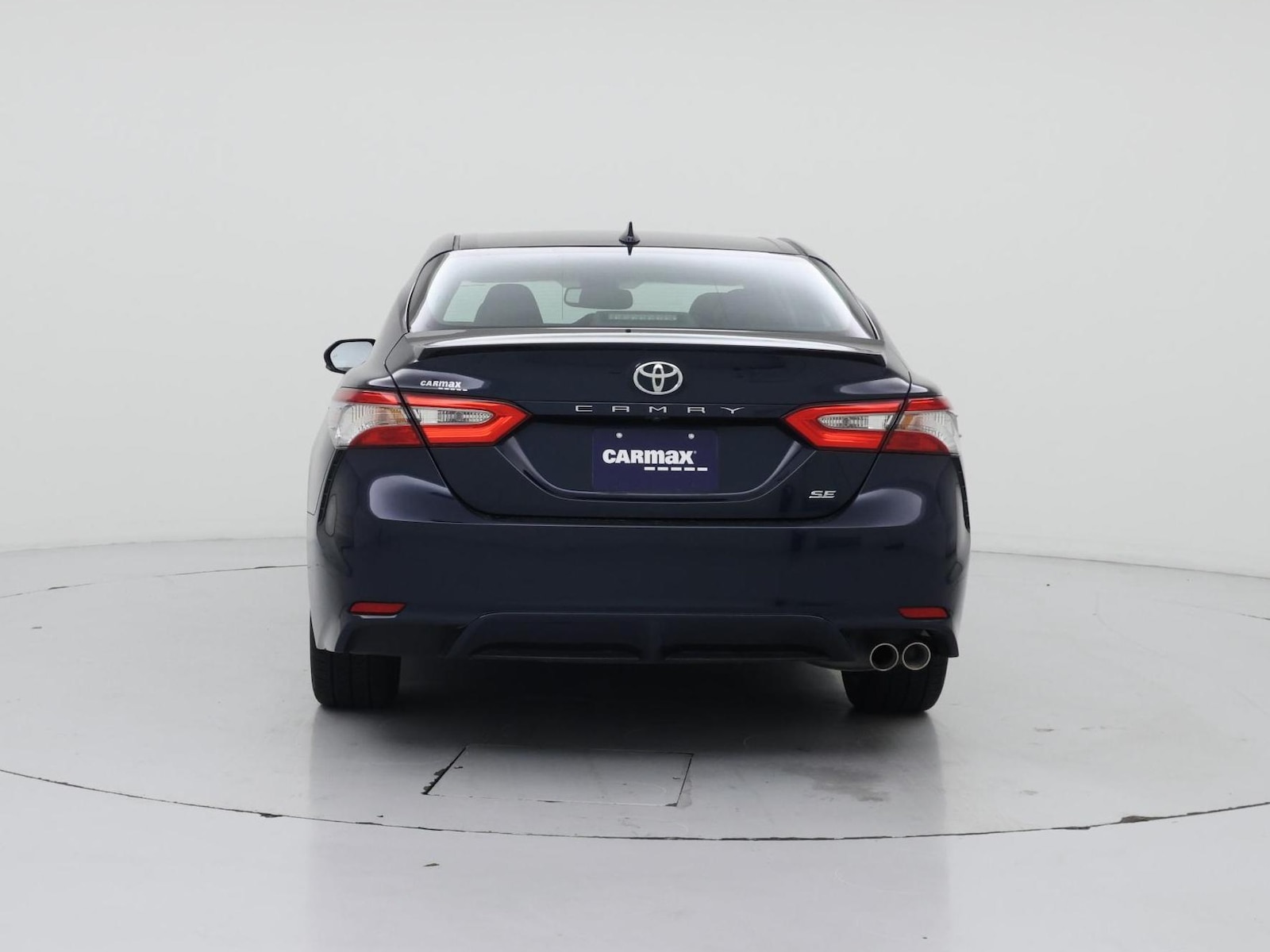 2018 Toyota Camry SE - Photo 7