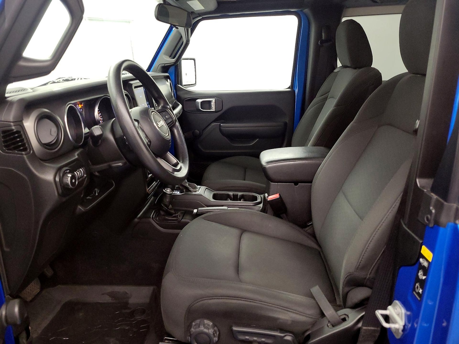 2022 Jeep Wrangler Willys Sport - Photo 12