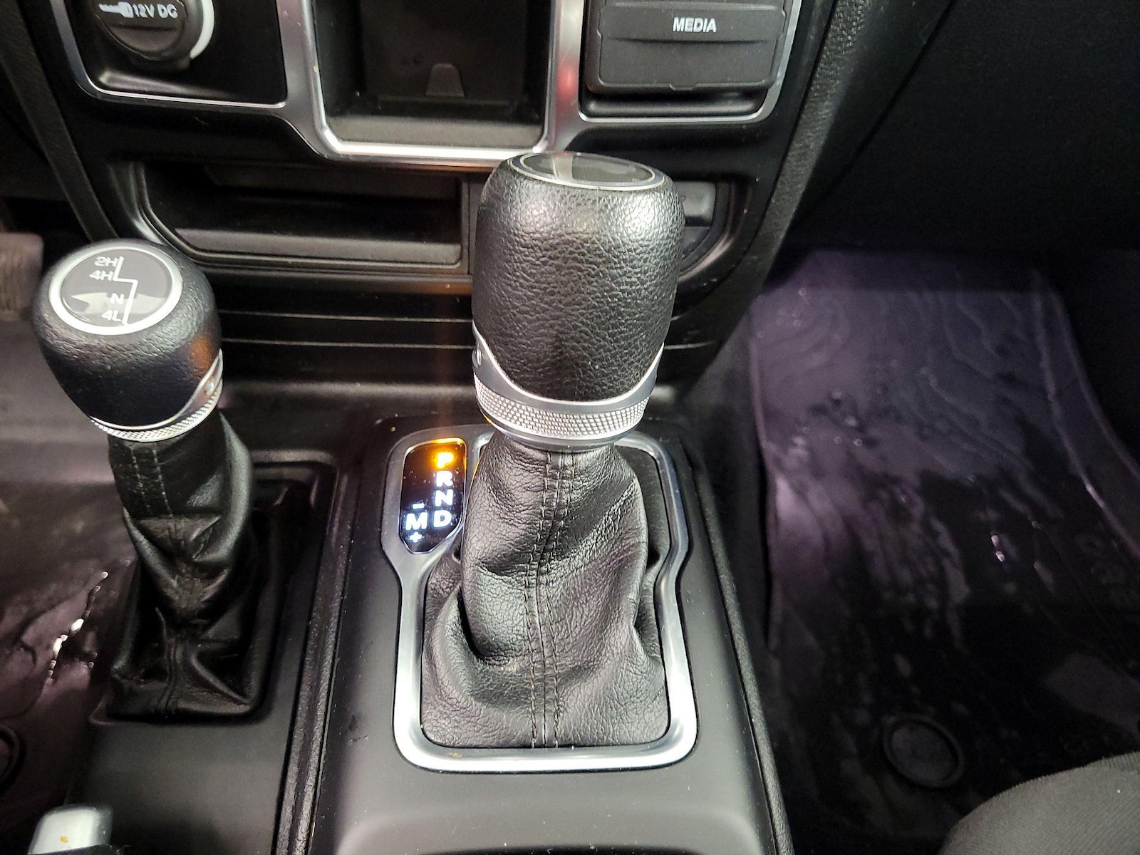 2022 Jeep Wrangler Willys Sport - Photo 18