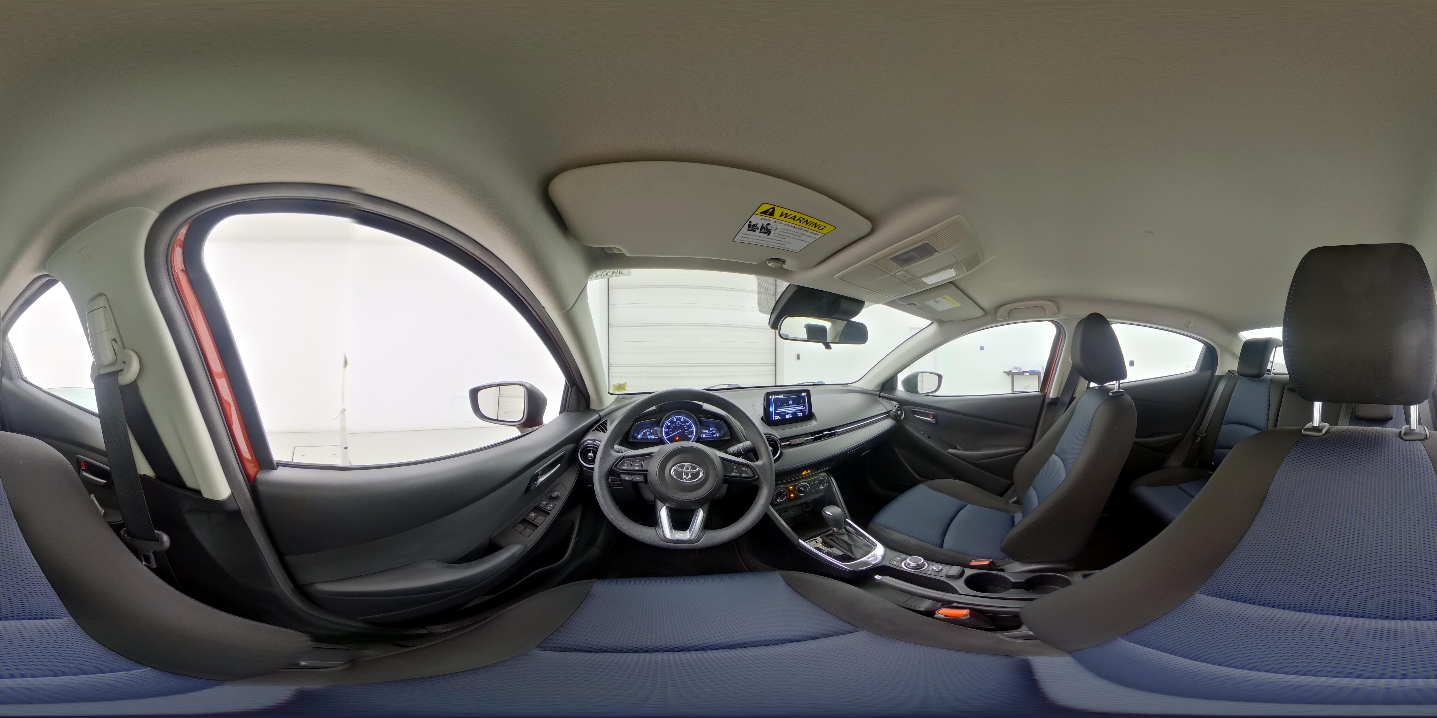 2019 Toyota Yaris LE - Photo 26