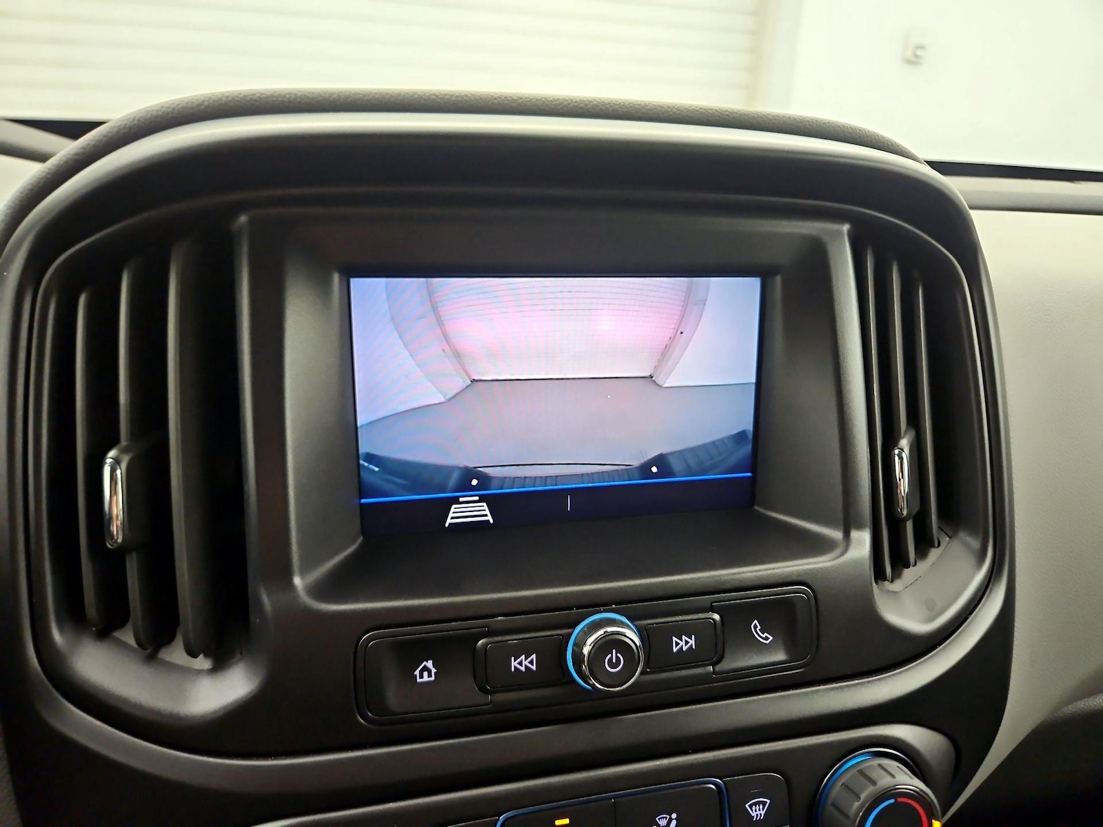 2022 Chevrolet Colorado Work Truck - Photo 15