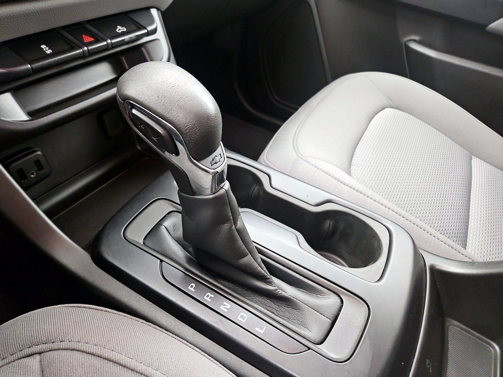 2022 Chevrolet Colorado Work Truck - Photo 18