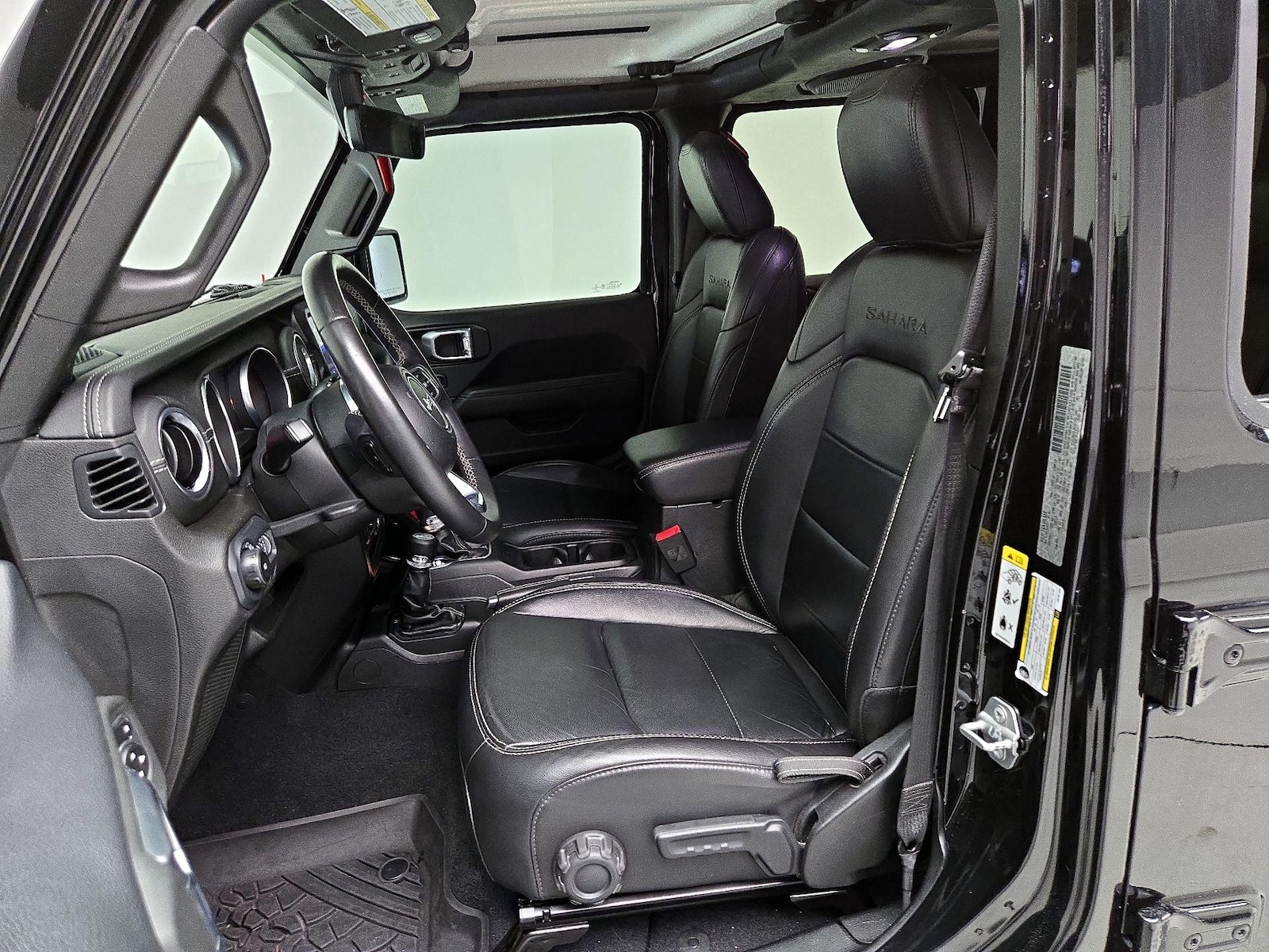 Leather Seats & Side Airbags