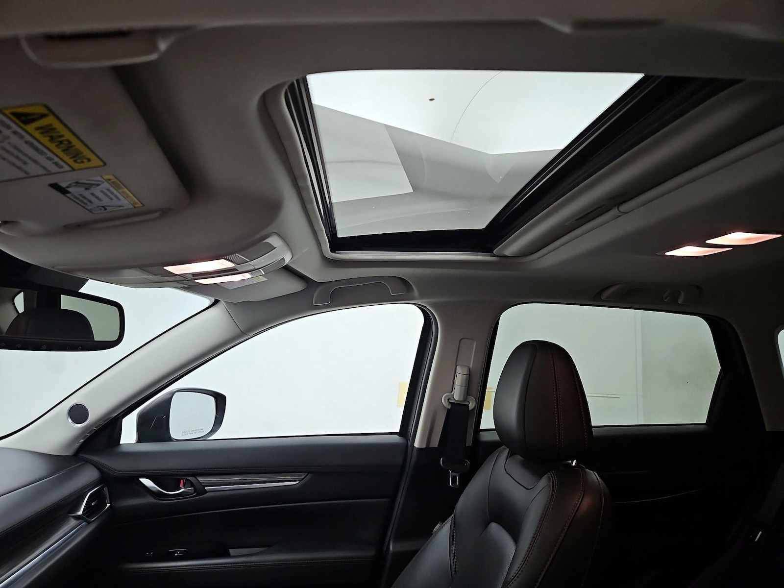 Sunroof(s) & Overhead Airbags