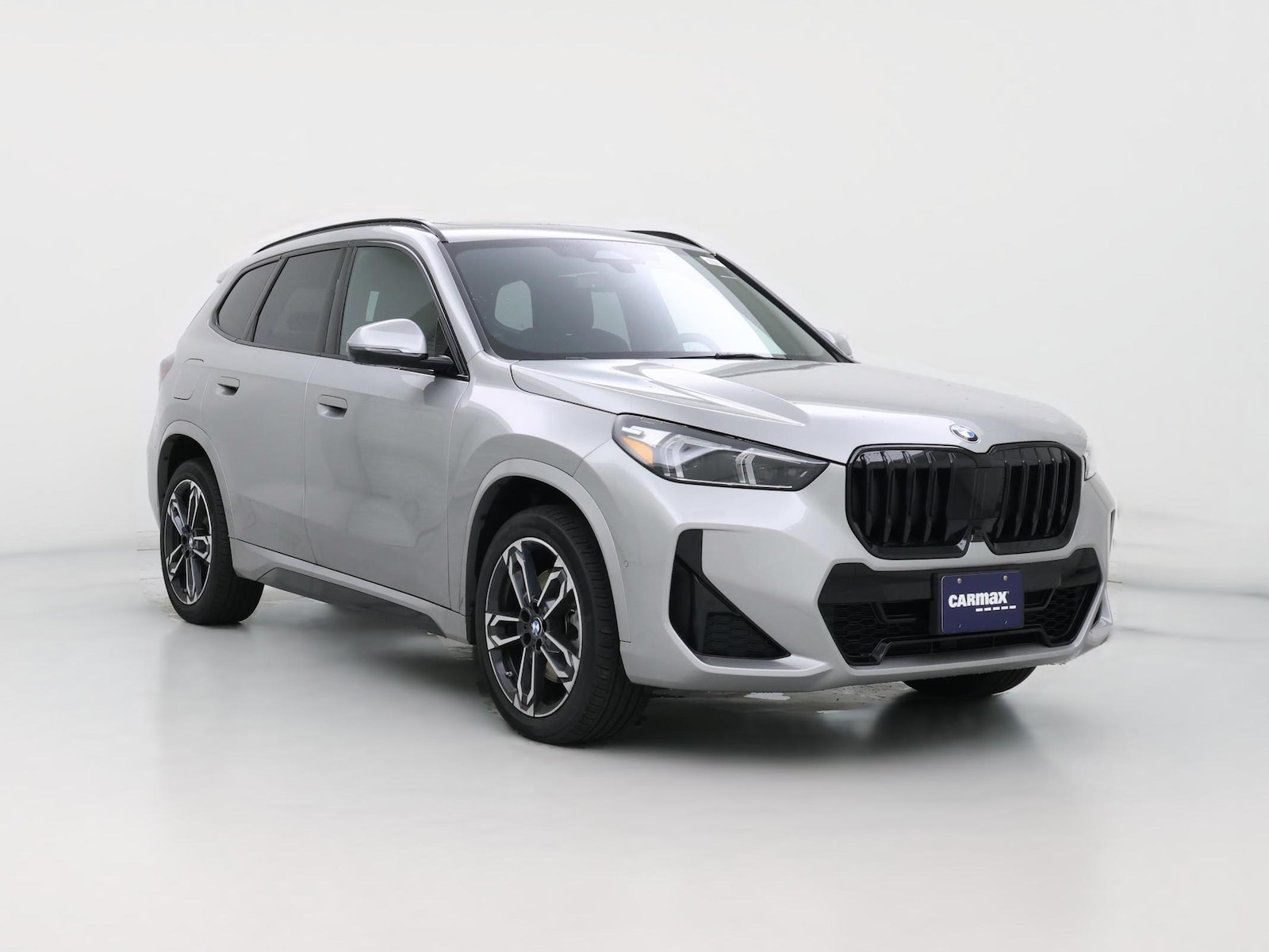 2025 BMW X1 28i