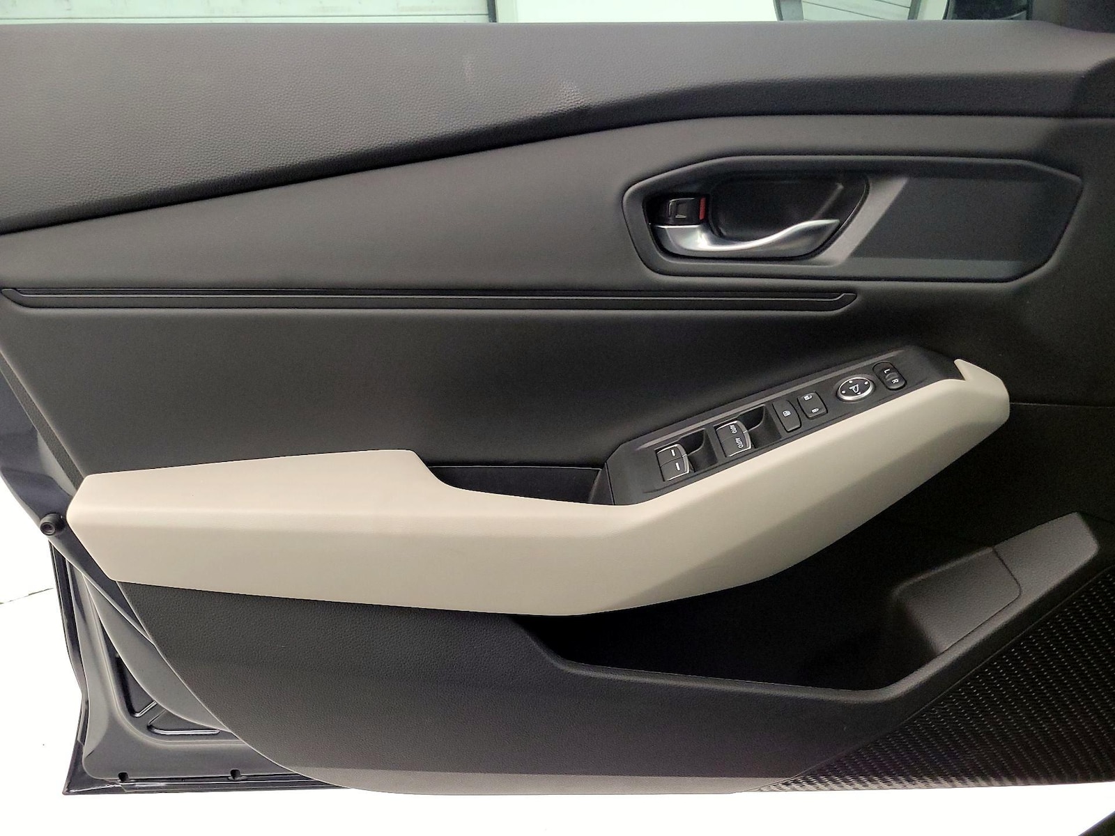 2025 Honda Accord SE - Photo 13