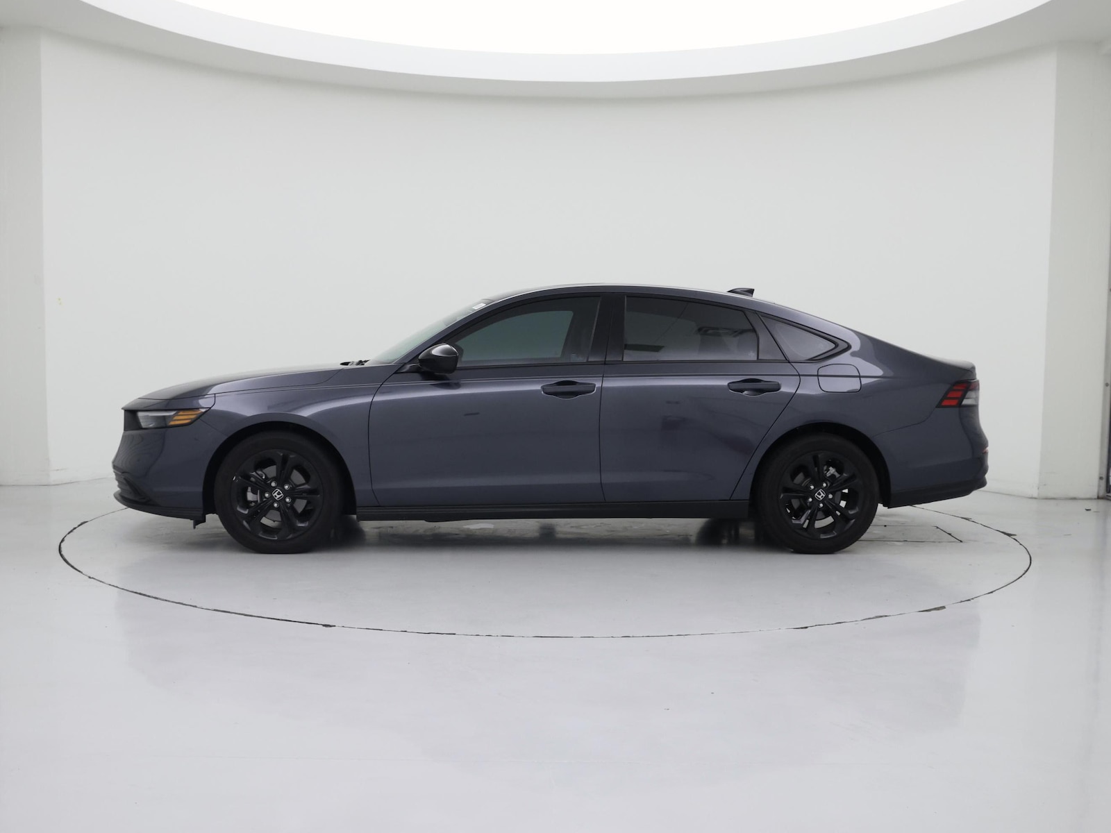 2025 Honda Accord SE - Photo 4