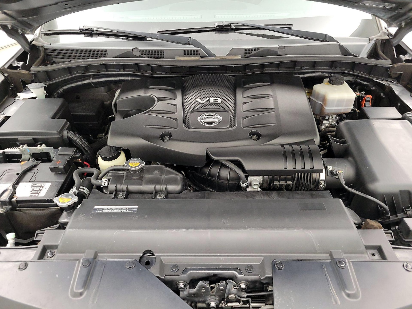 2018 Nissan Armada SV - Photo 23
