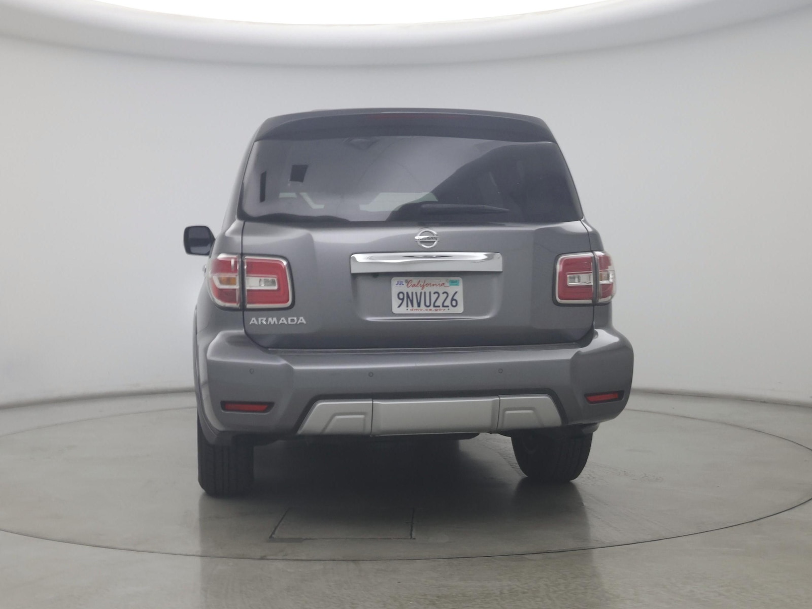 2018 Nissan Armada SV - Photo 7