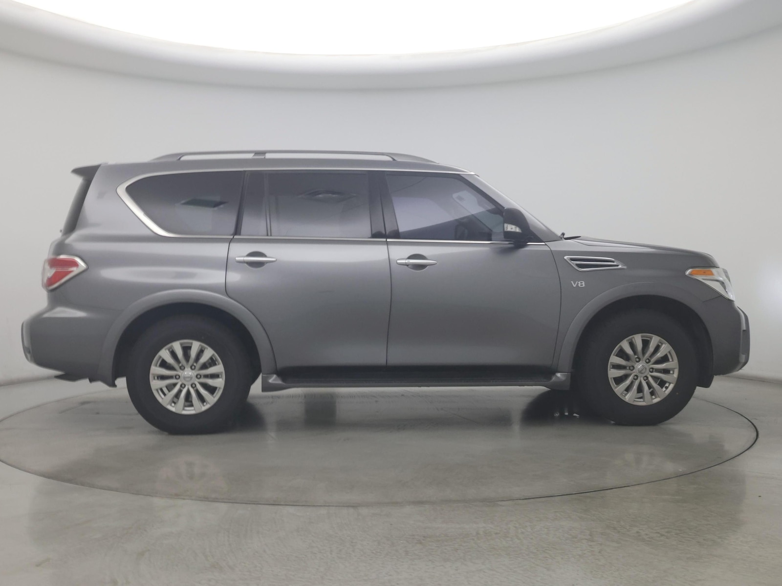 2018 Nissan Armada SV - Photo 8