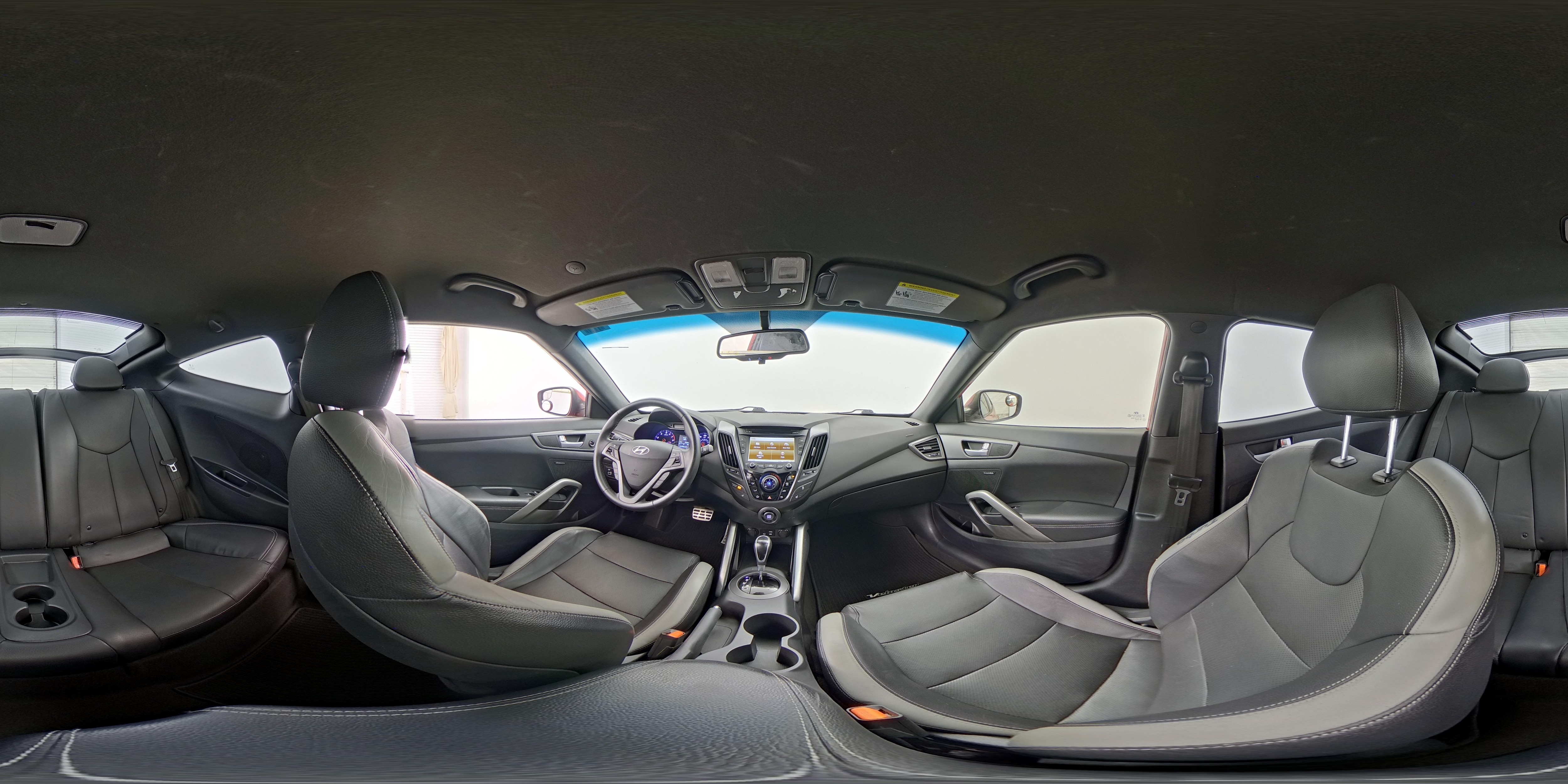 2016 Hyundai Veloster Base - Photo 24