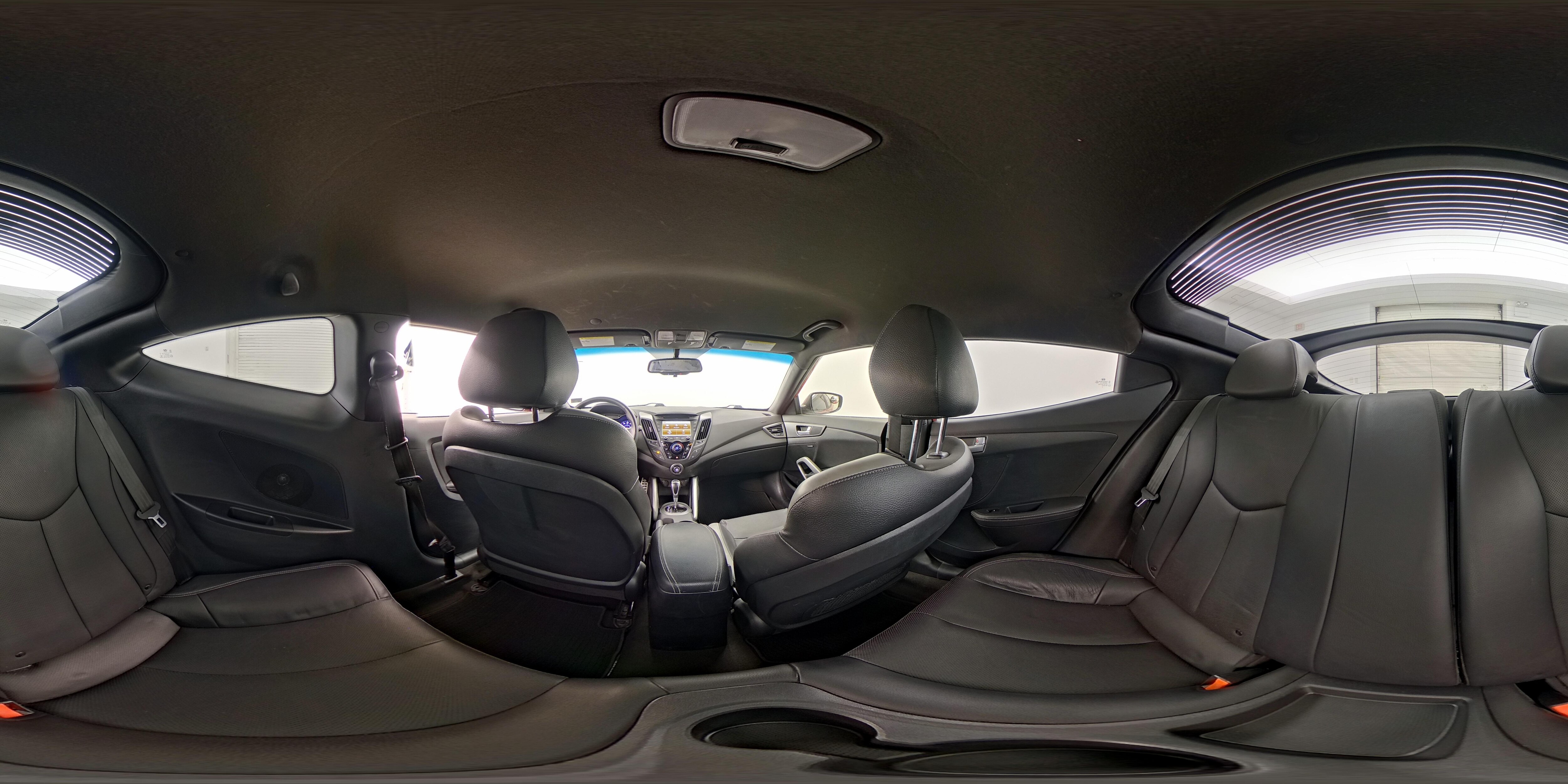 2016 Hyundai Veloster Base - Photo 25