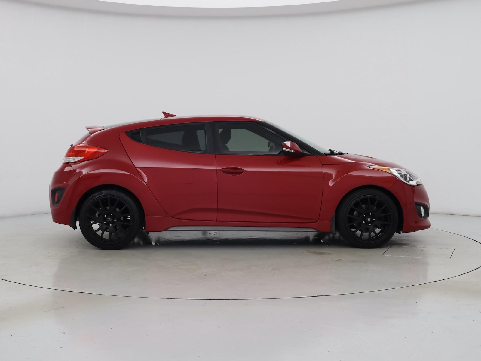 2016 Hyundai Veloster Base - Photo 8
