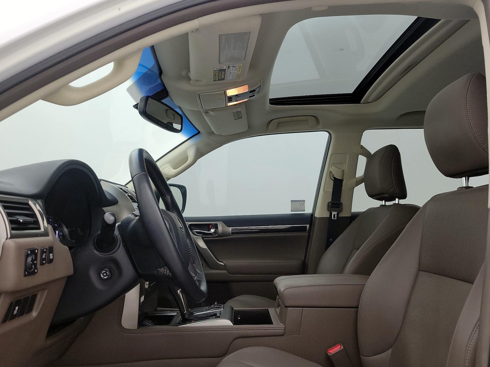 Sunroof(s) & Overhead Airbags