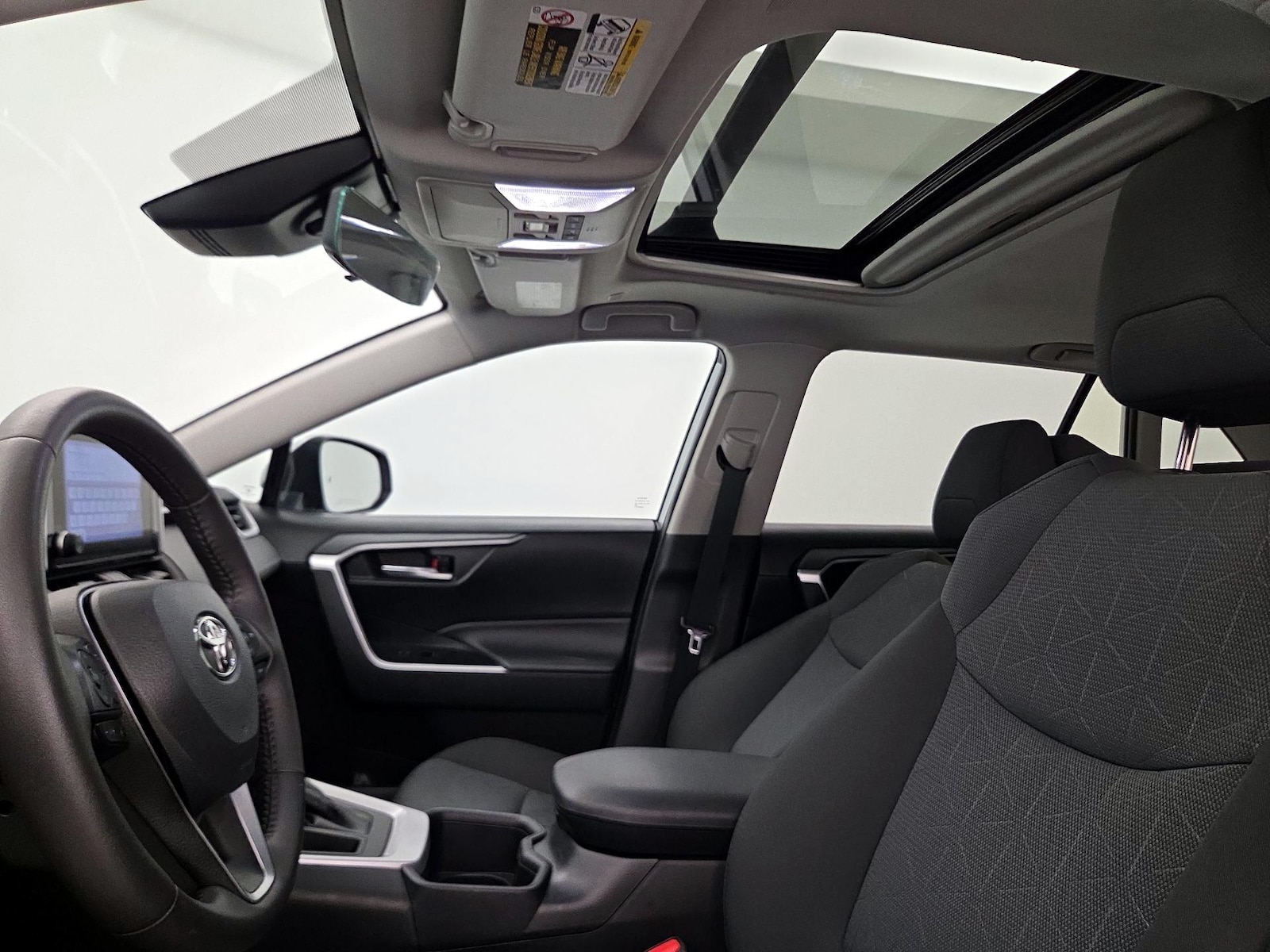 Sunroof(s) & Overhead Airbags