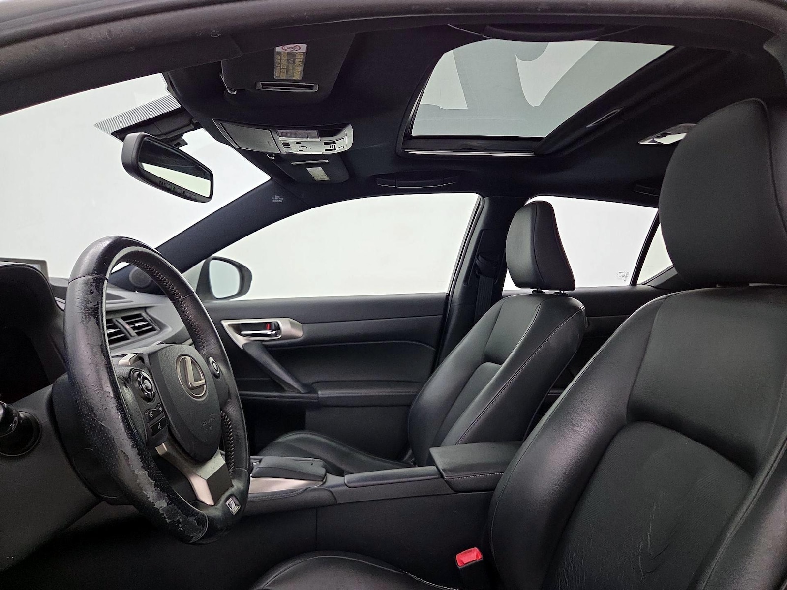 Sunroof(s) & Overhead Airbags