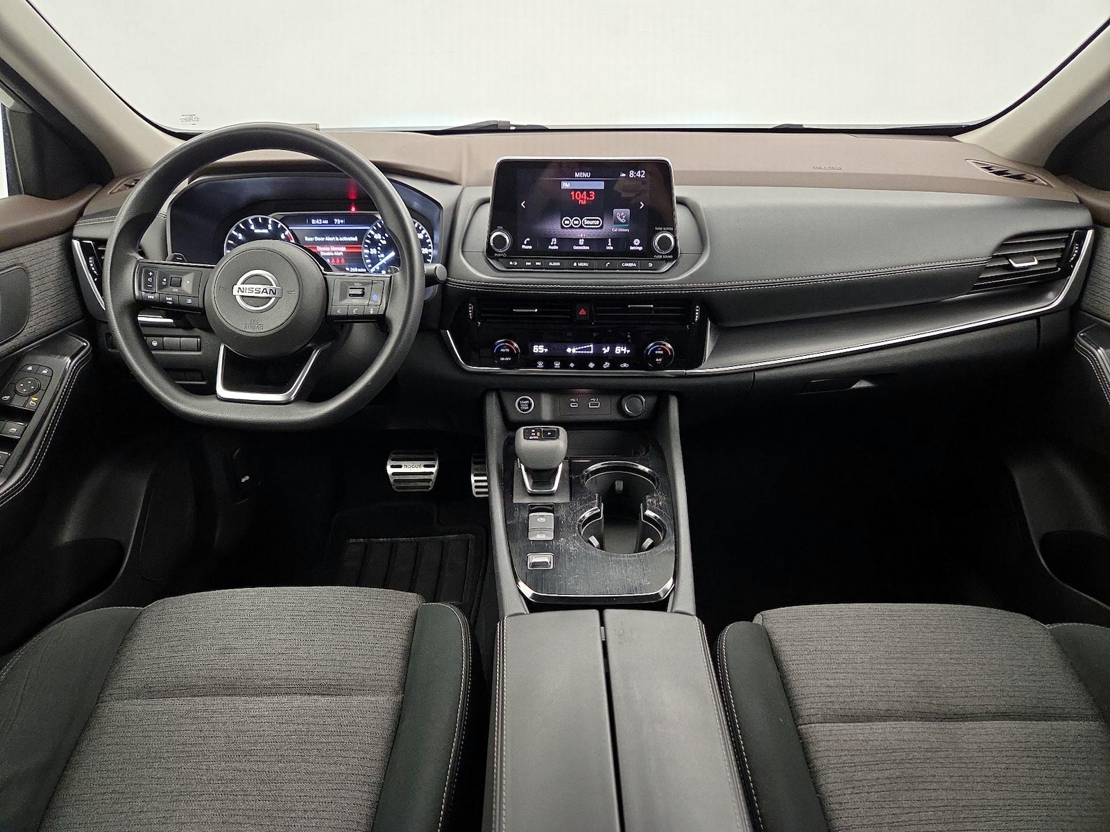 2021 Nissan Rogue SV - Photo 10