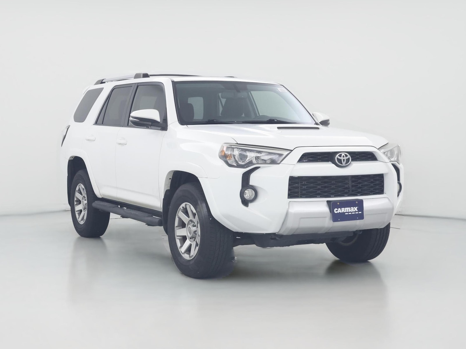 Heated Mirrors & Tow Hitch