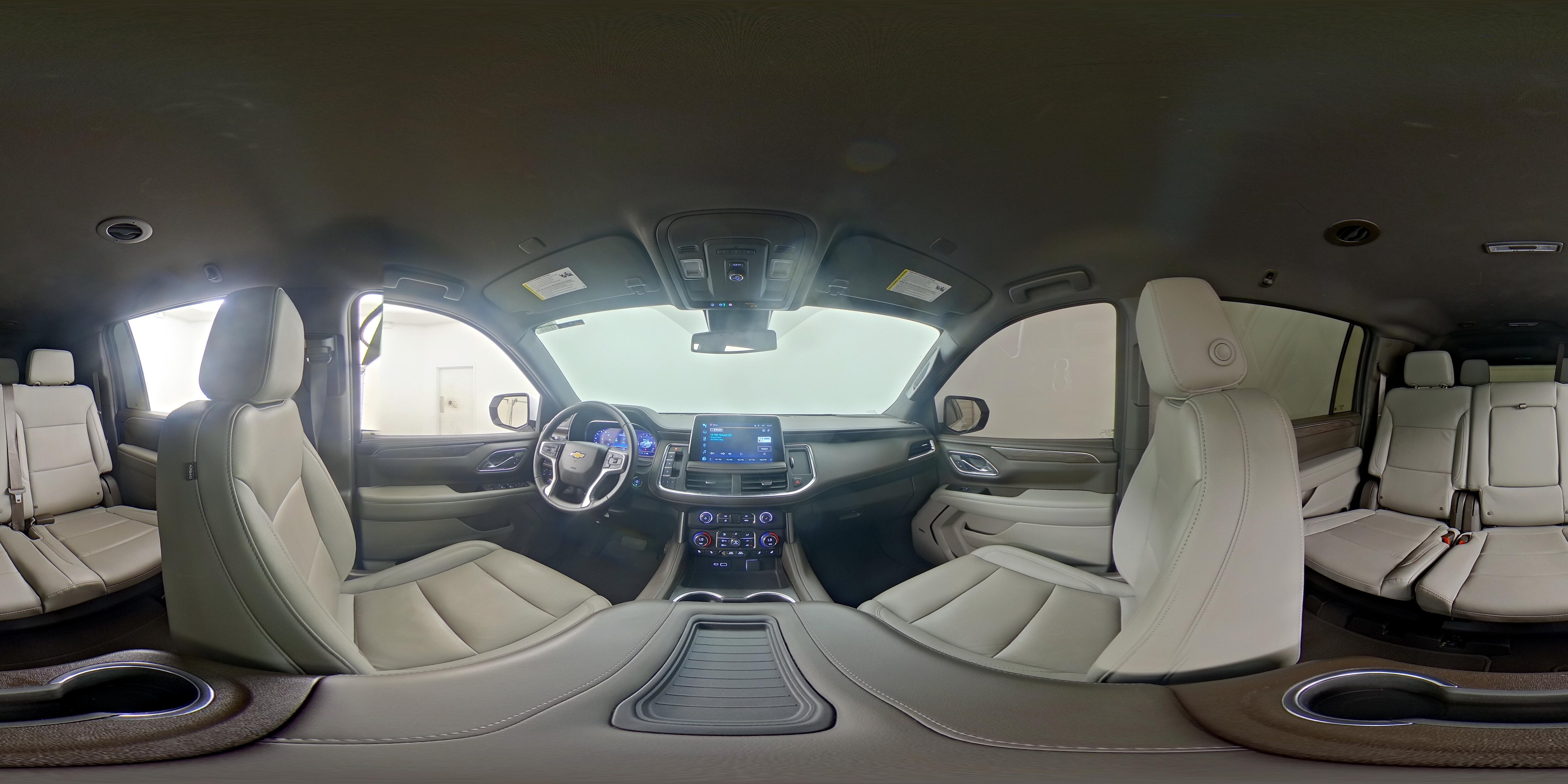 2023 Chevrolet Suburban LT - Photo 25