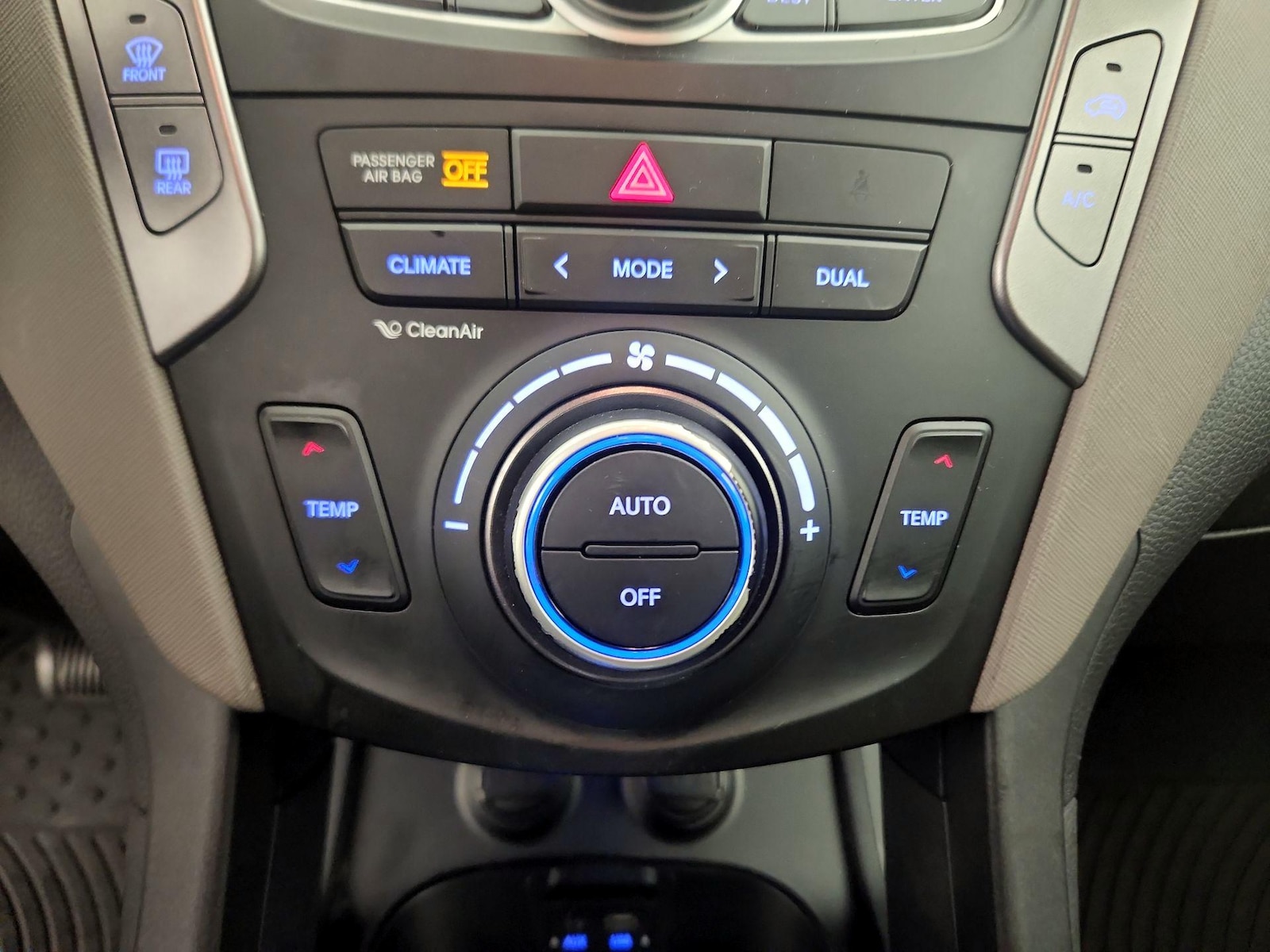 2015 Hyundai Santa Fe Sport 2.0T - Photo 18